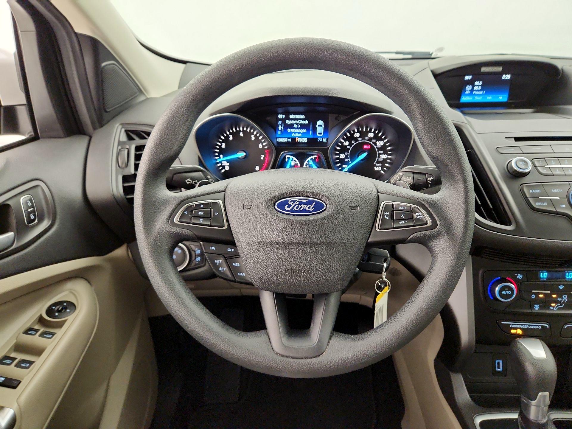 Thumbnail: 2017 Ford Escape - 10