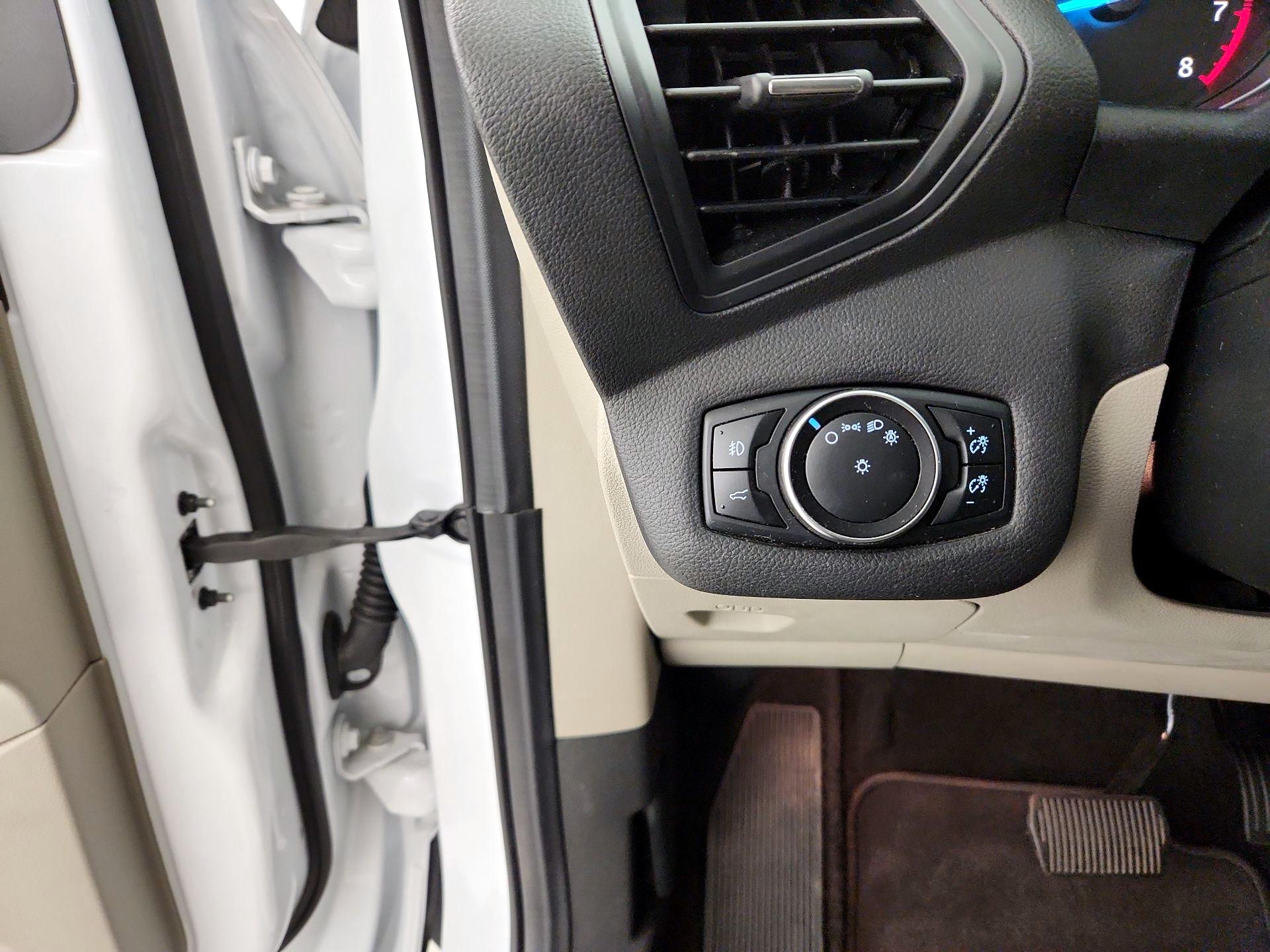 Thumbnail: 2017 Ford Escape - 13