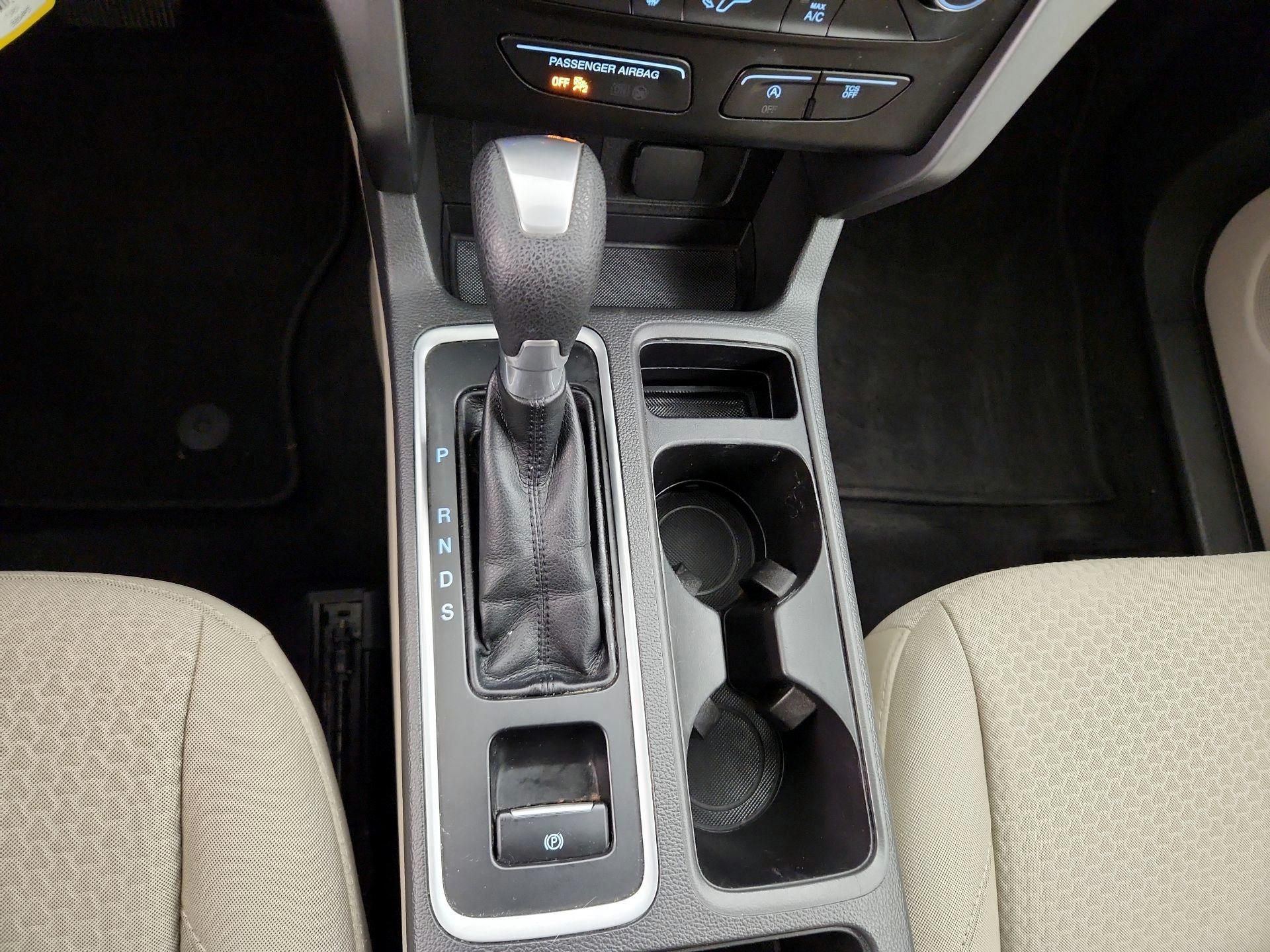 Thumbnail: 2017 Ford Escape - 17