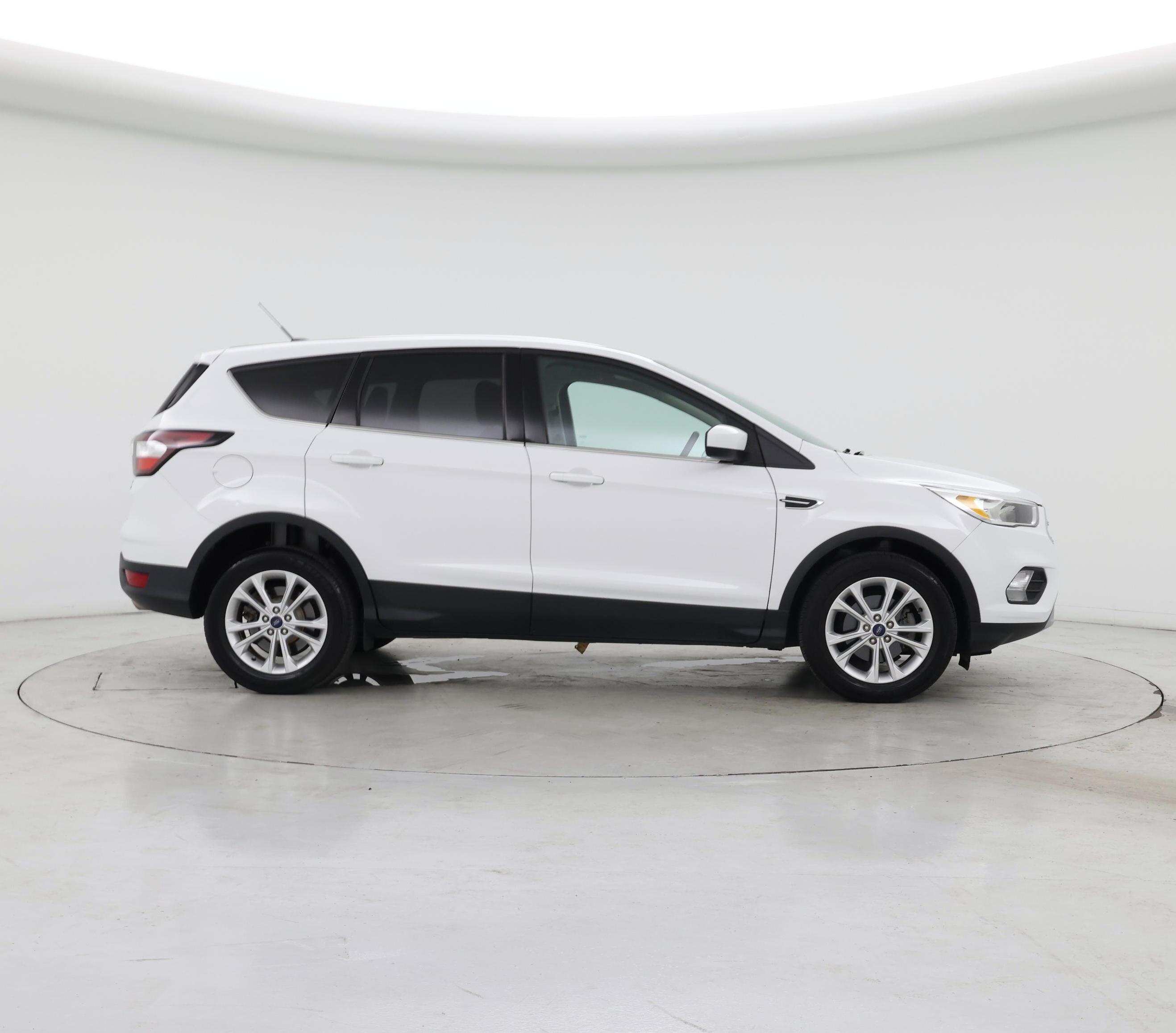 Thumbnail: 2017 Ford Escape - 7