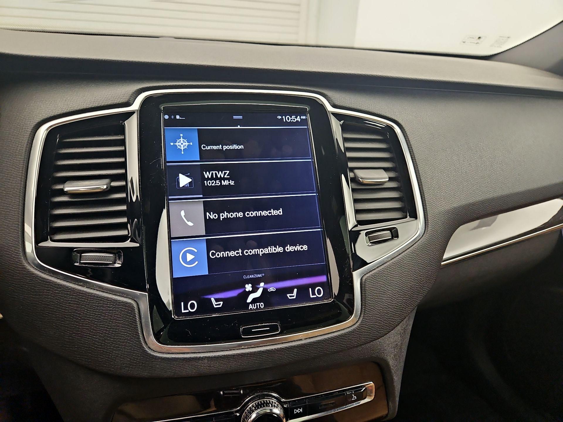 Thumbnail: 2017 Volvo XC90 - 15