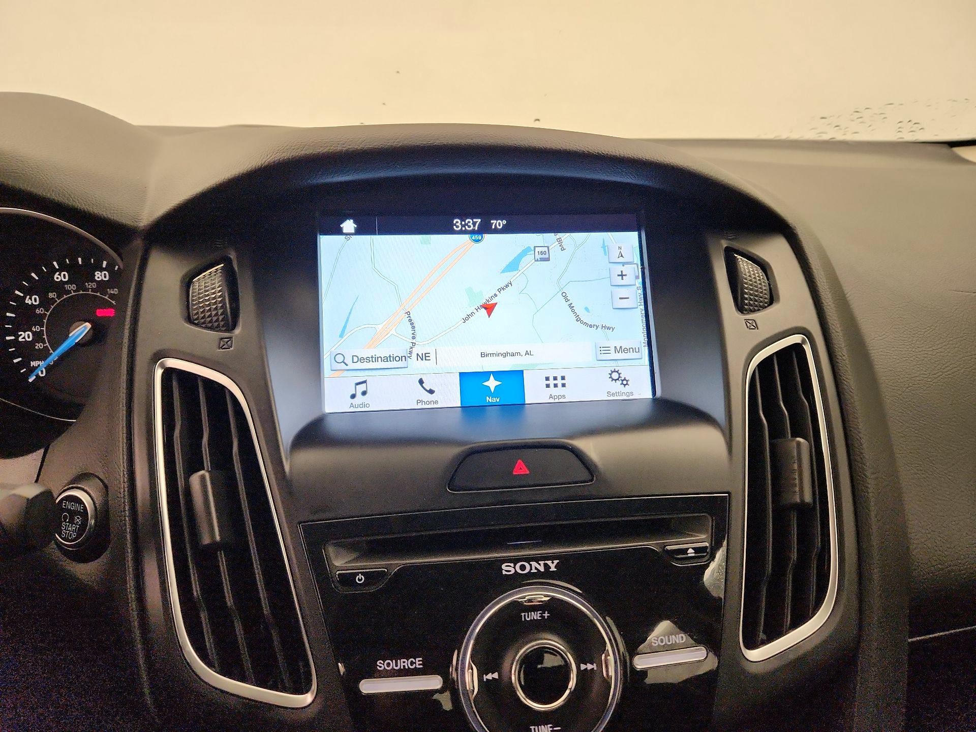 Thumbnail: 2016 Ford Focus - 14
