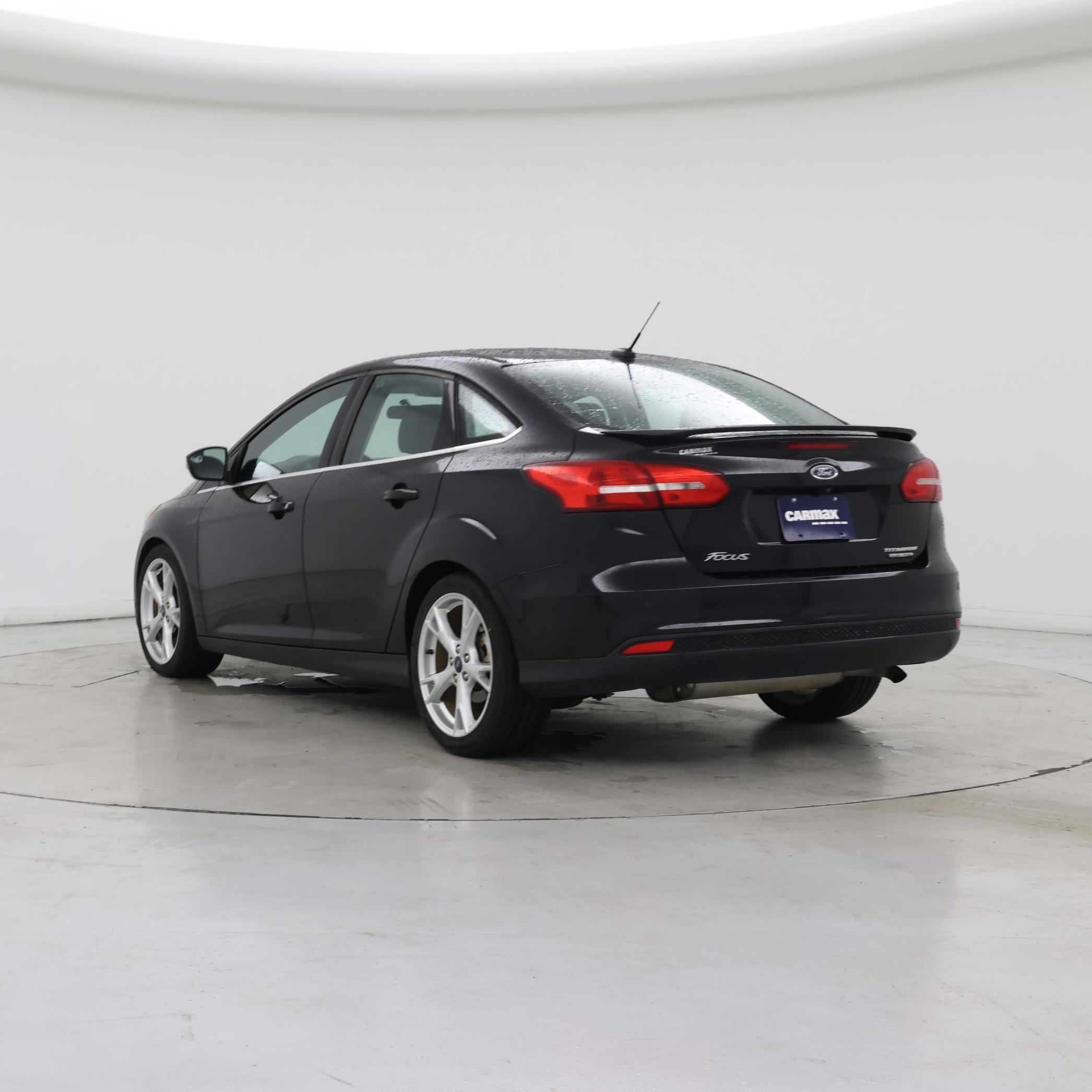 Thumbnail: 2016 Ford Focus - 2