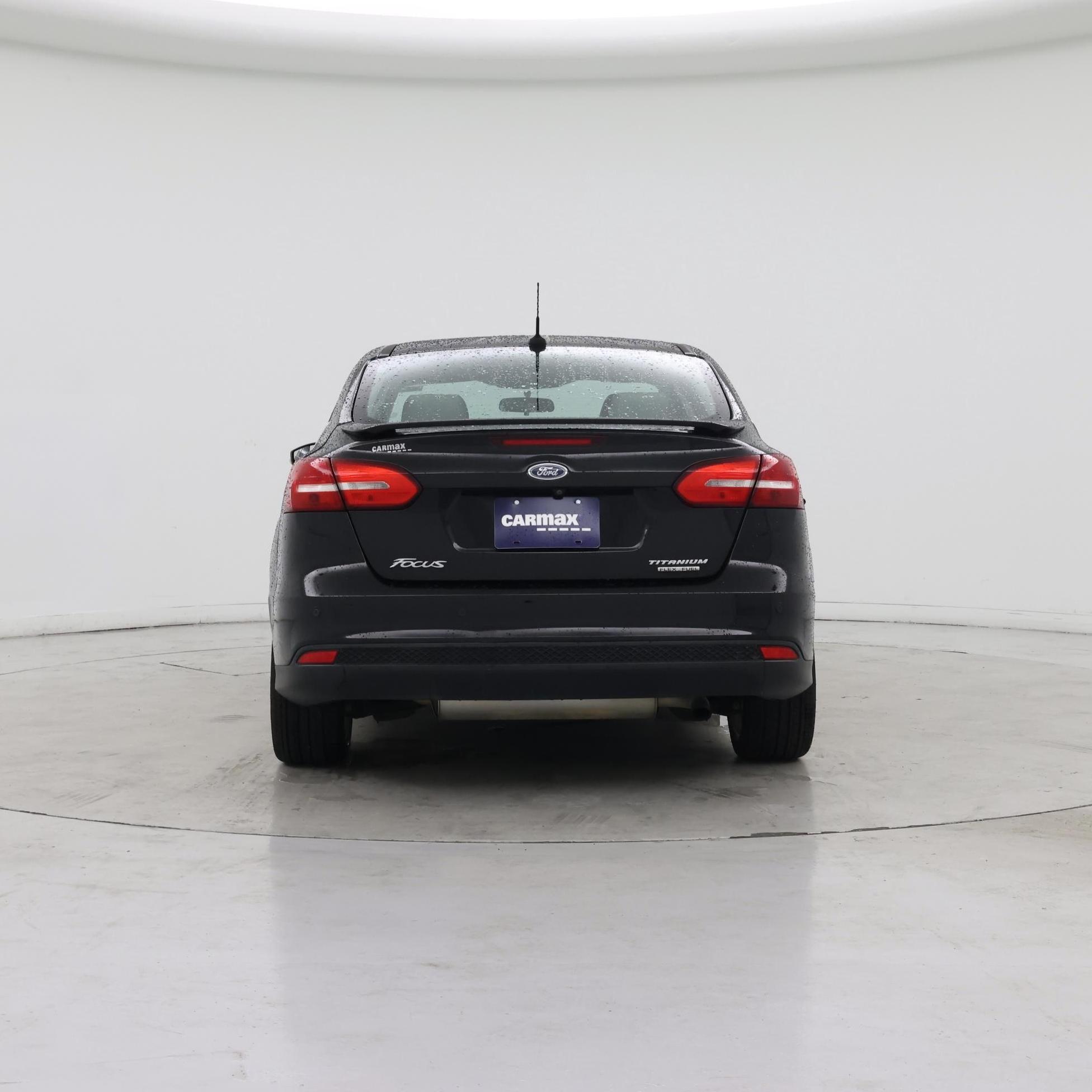 Thumbnail: 2016 Ford Focus - 6