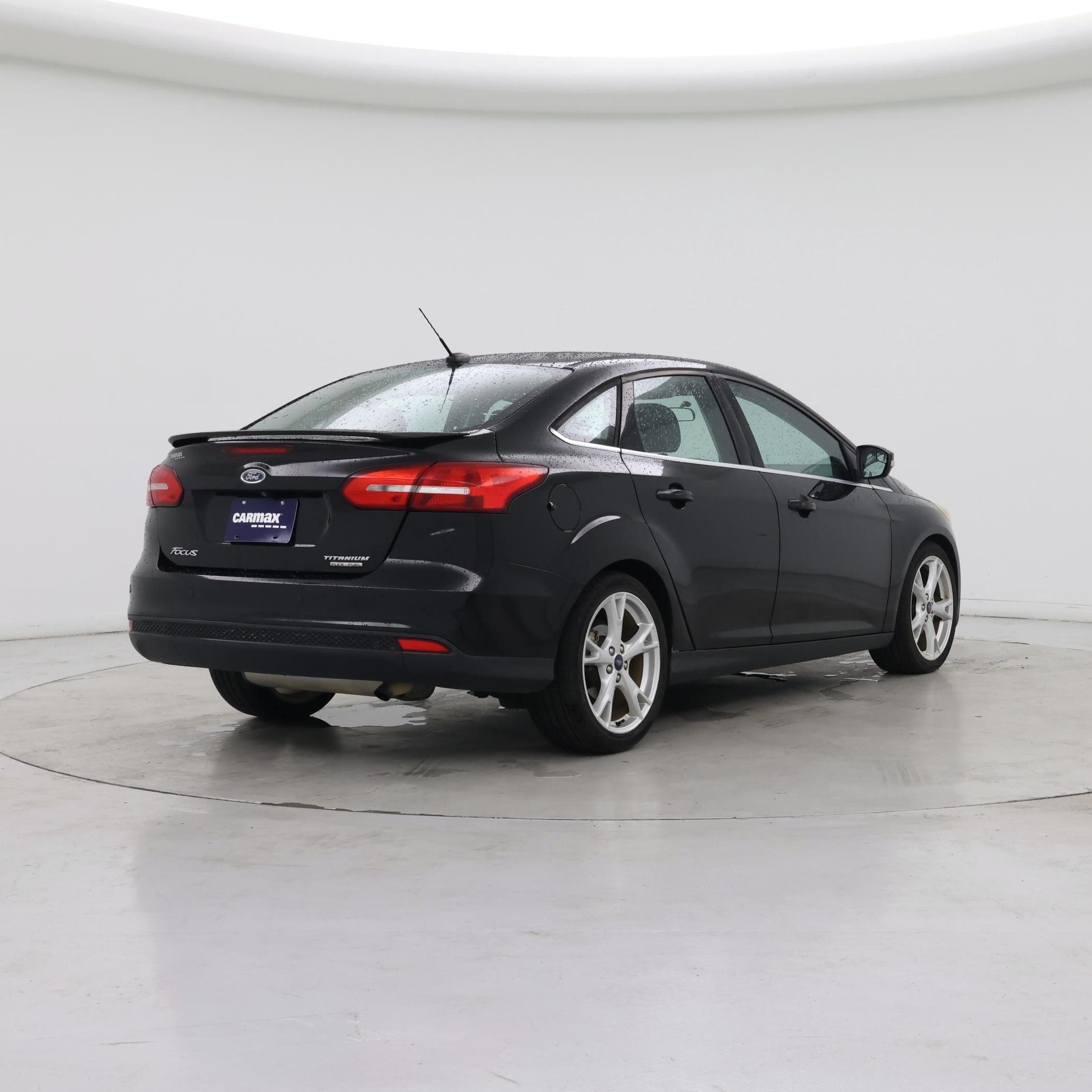 Thumbnail: 2016 Ford Focus - 8