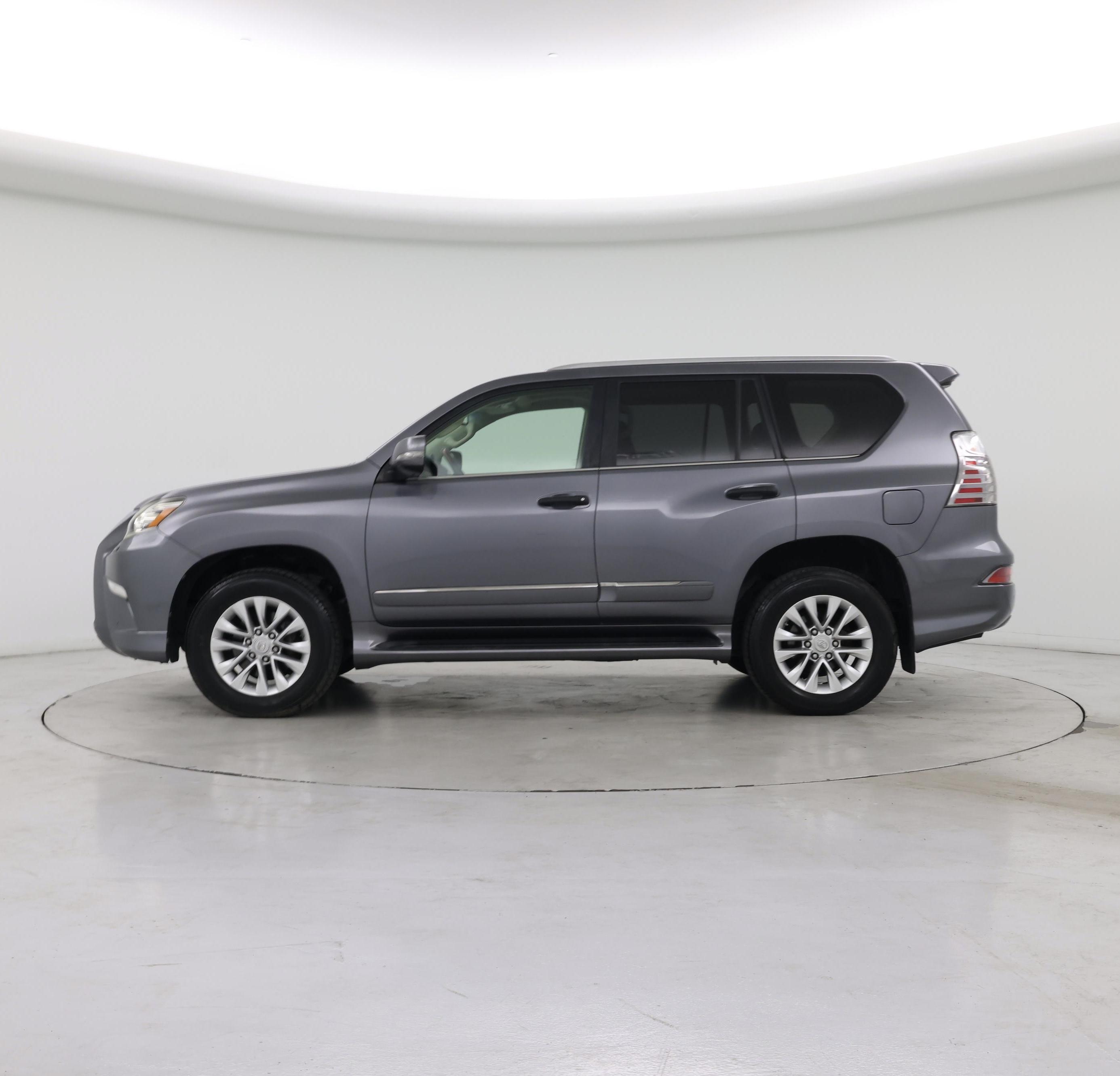 Thumbnail: 2016 Lexus GX - 3
