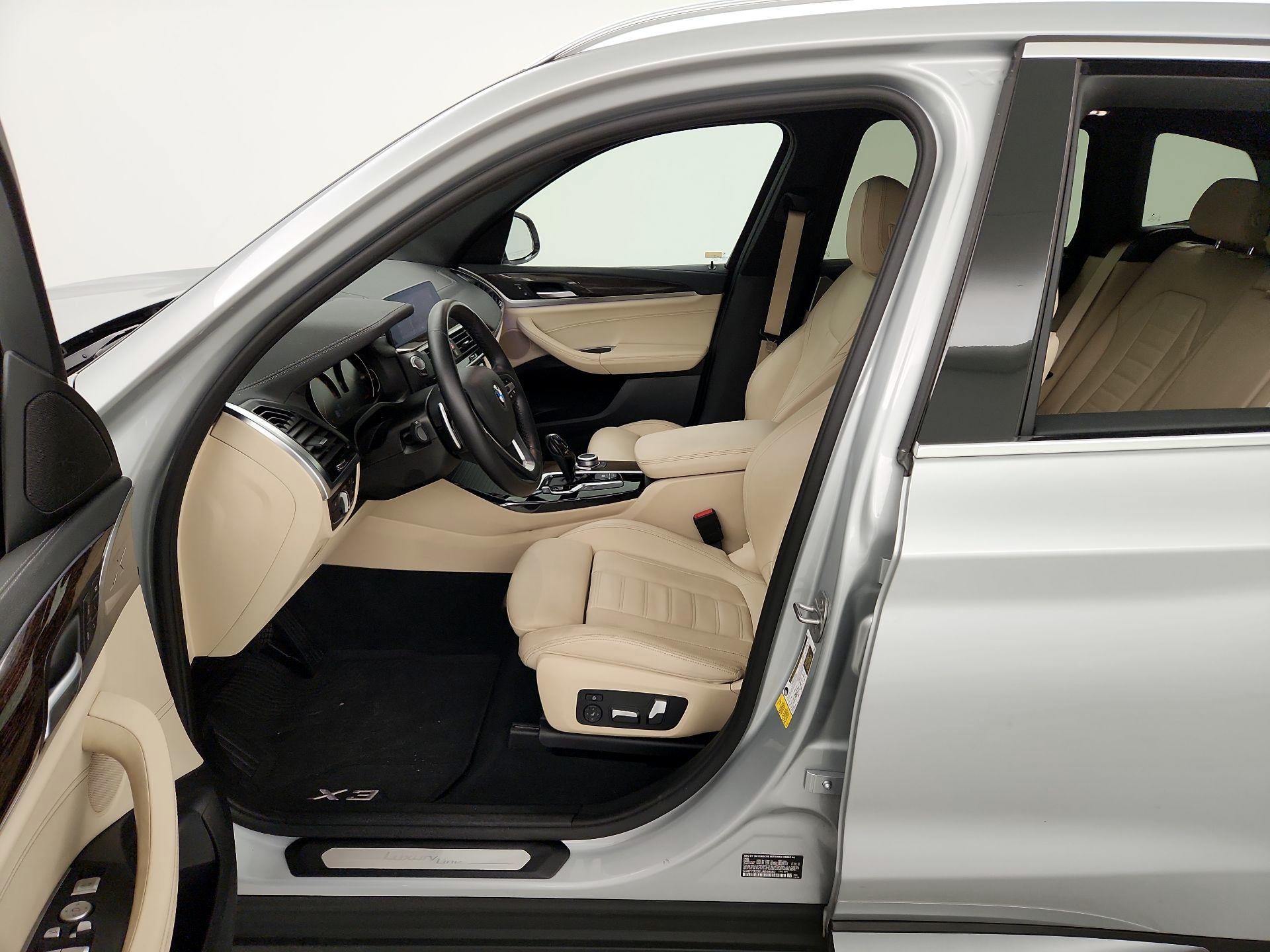 Thumbnail: 2020 BMW X3 - 11