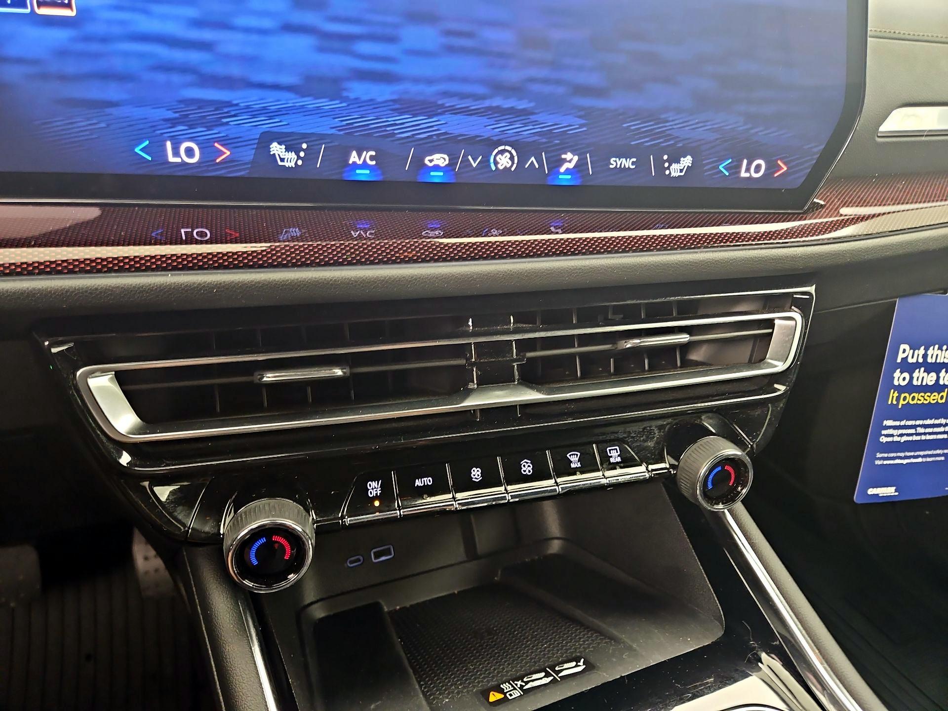 Thumbnail: 2025 Chevrolet Traverse - 17
