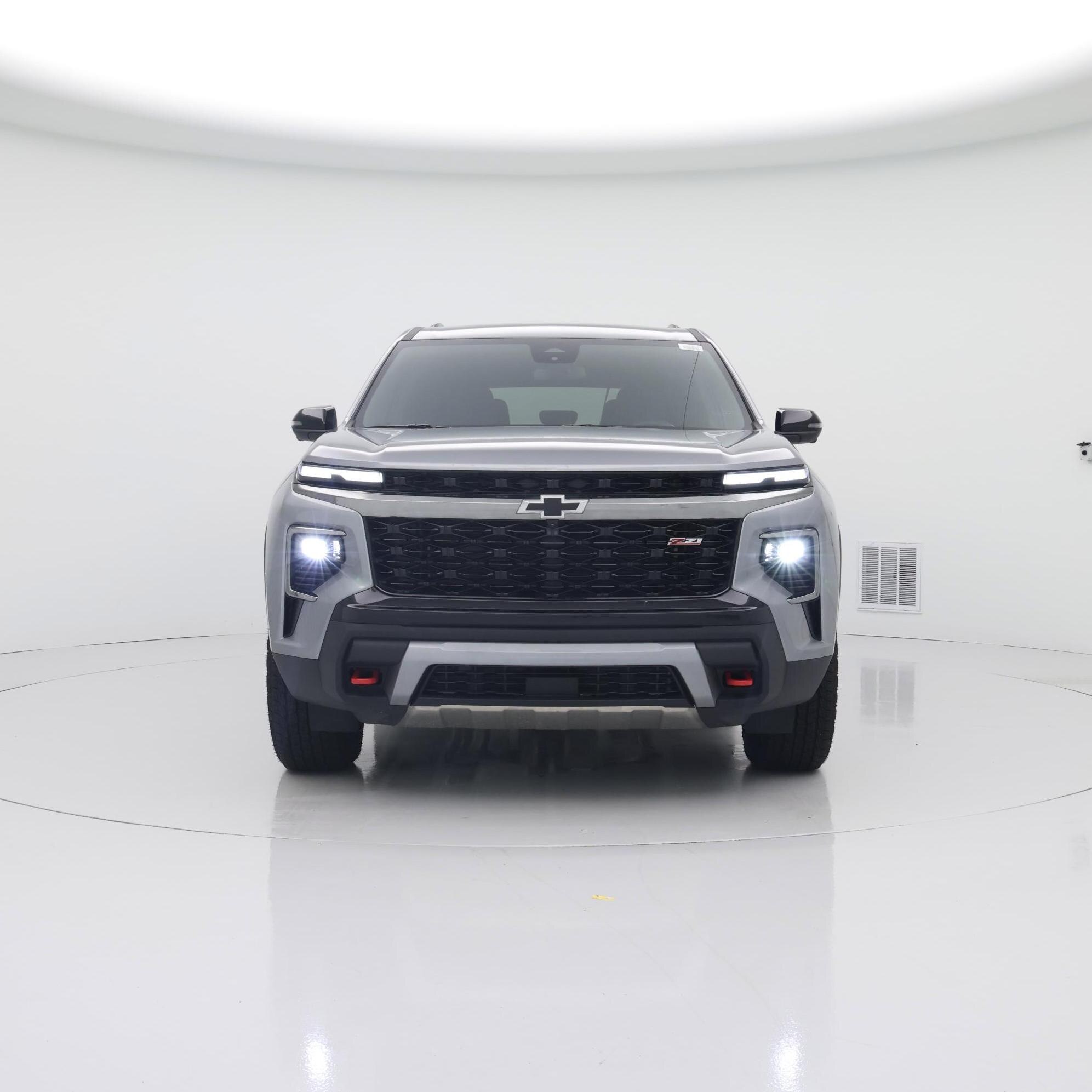 Thumbnail: 2025 Chevrolet Traverse - 5