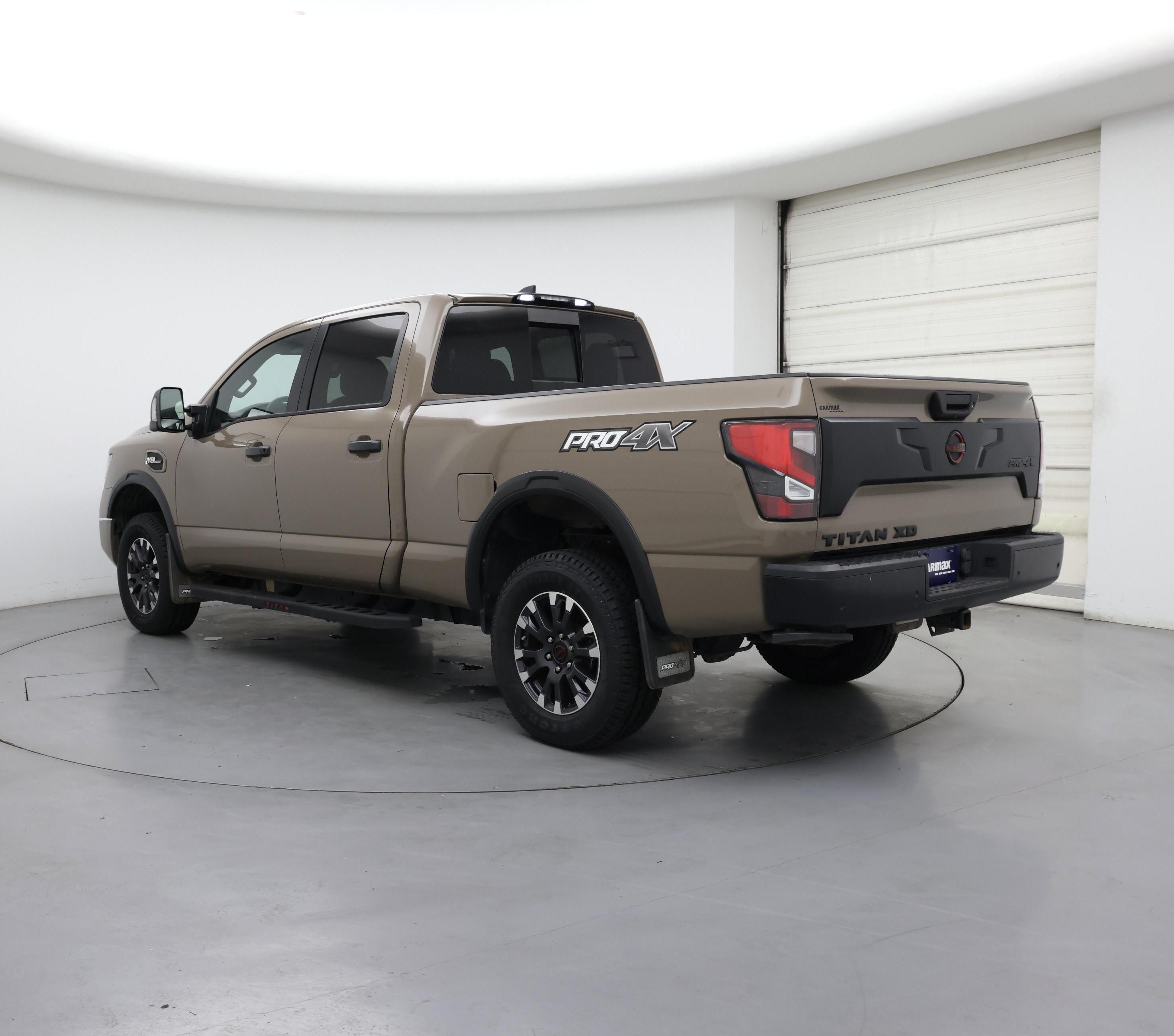 Thumbnail: 2023 Nissan Titan - 2