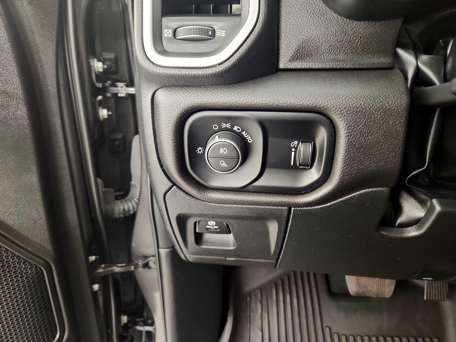 Thumbnail: 2022 RAM 1500 - 13