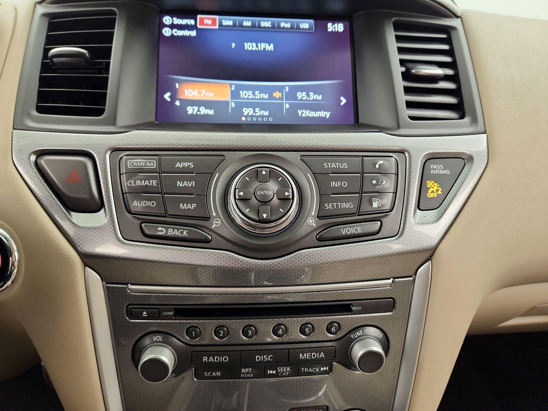 Thumbnail: 2020 Nissan Pathfinder - 16