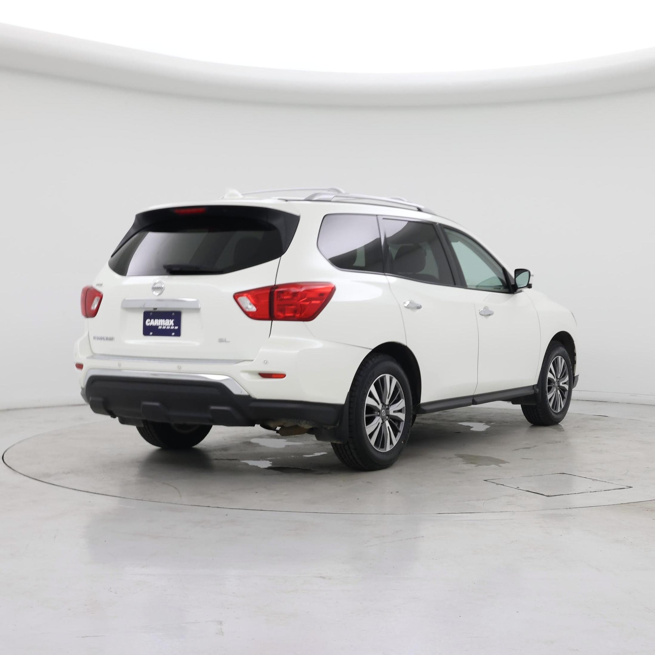 Thumbnail: 2020 Nissan Pathfinder - 8