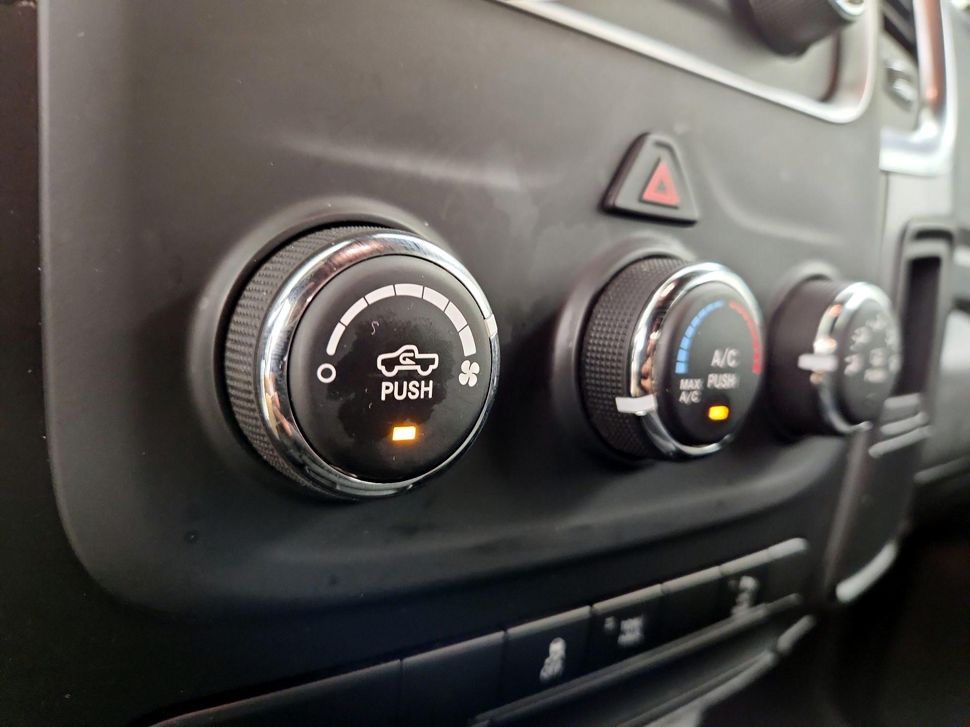 Thumbnail: 2024 RAM 1500 Classic - 16