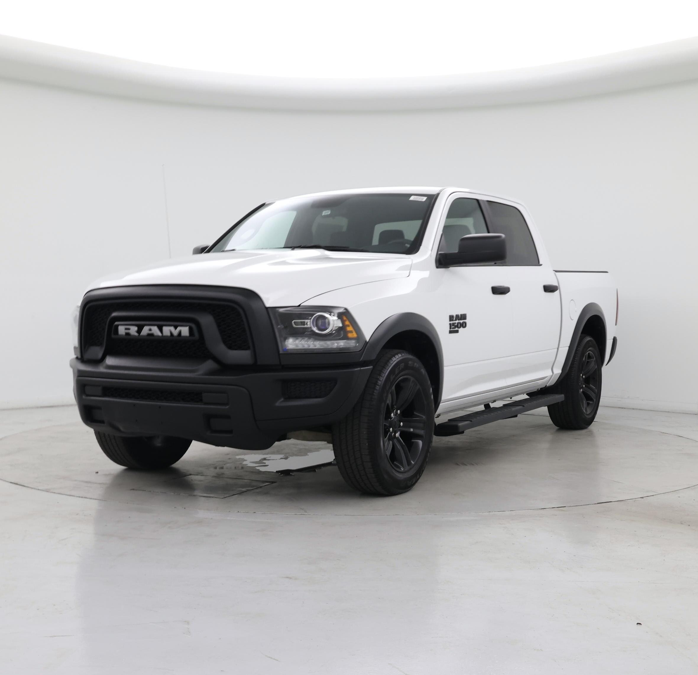 Thumbnail: 2024 RAM 1500 Classic - 4