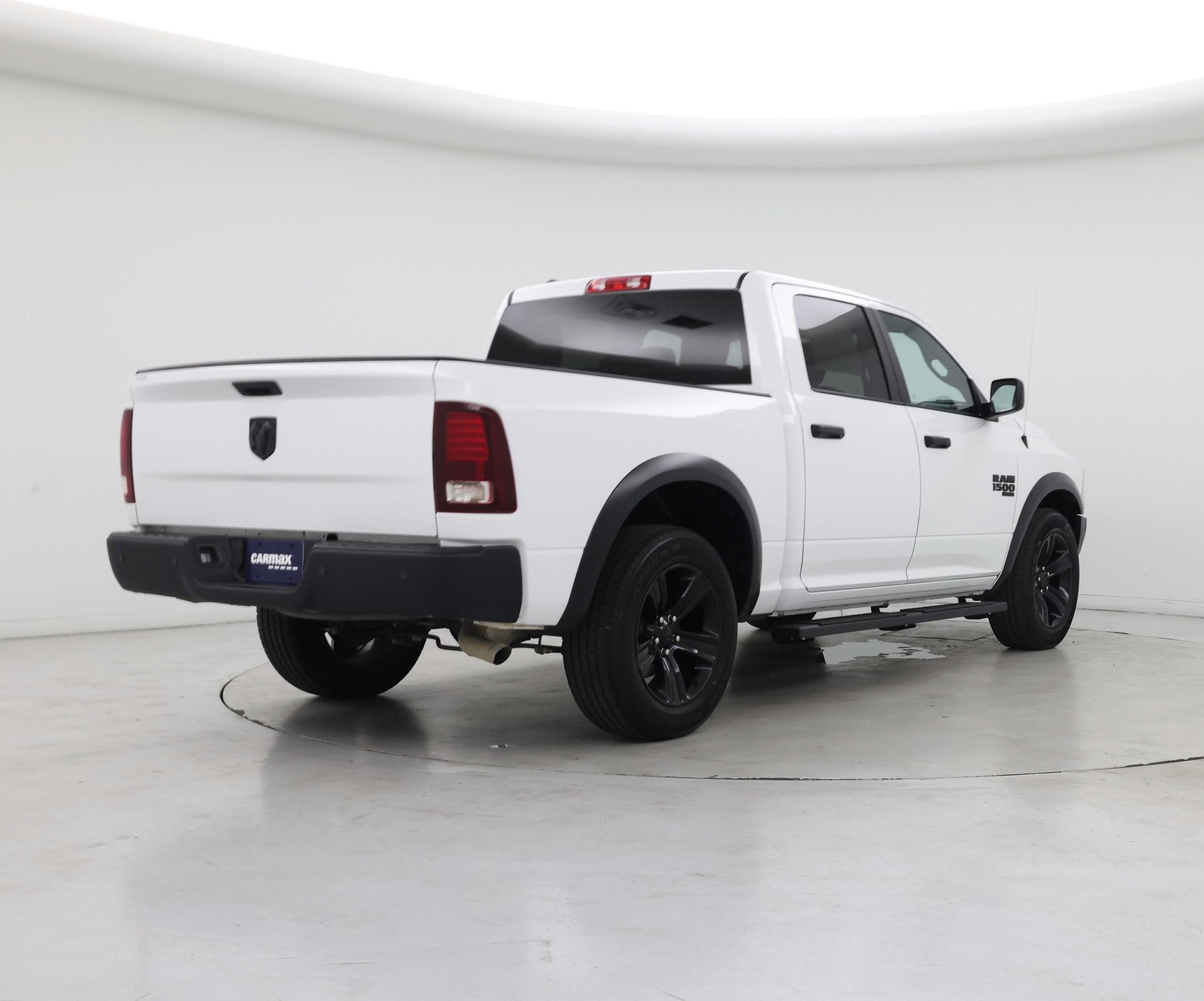 Thumbnail: 2024 RAM 1500 Classic - 8