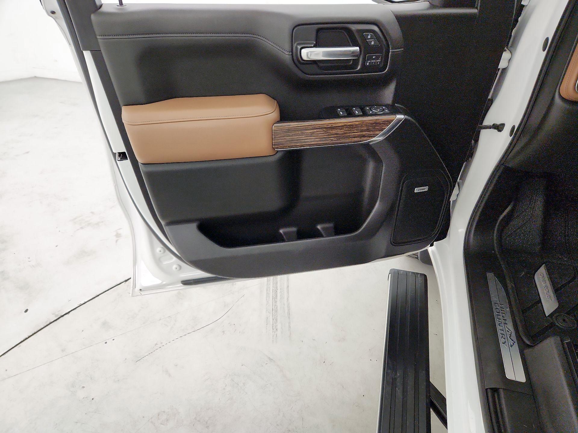 Thumbnail: 2019 Chevrolet Silverado 1500 - 12