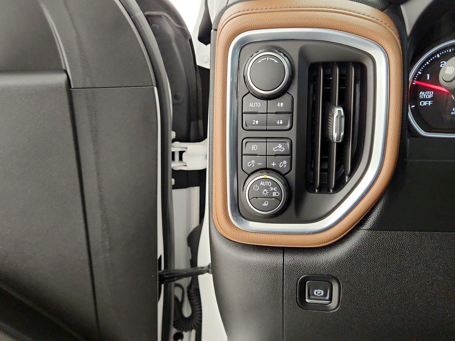 Thumbnail: 2019 Chevrolet Silverado 1500 - 13