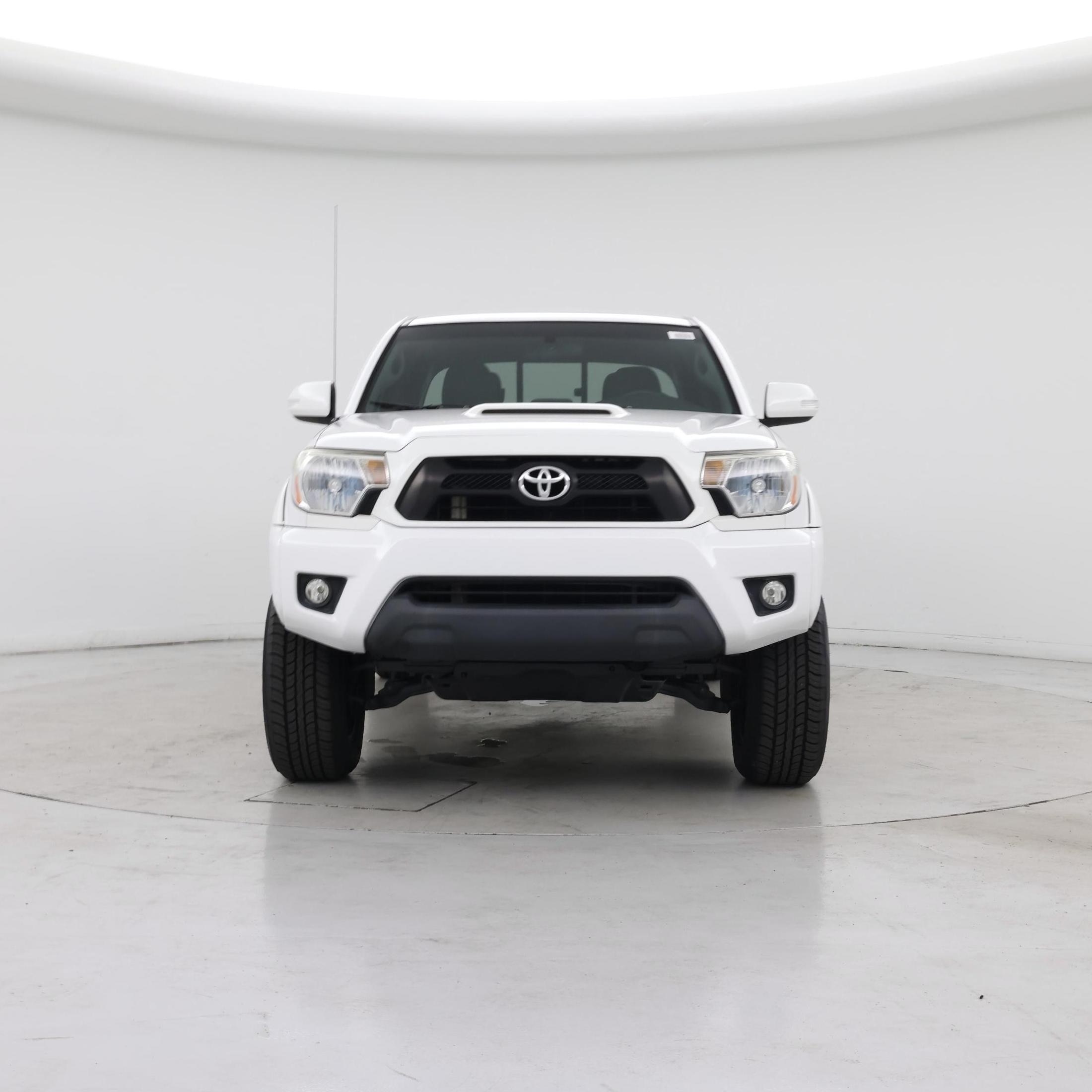 Thumbnail: 2015 Toyota Tacoma - 5