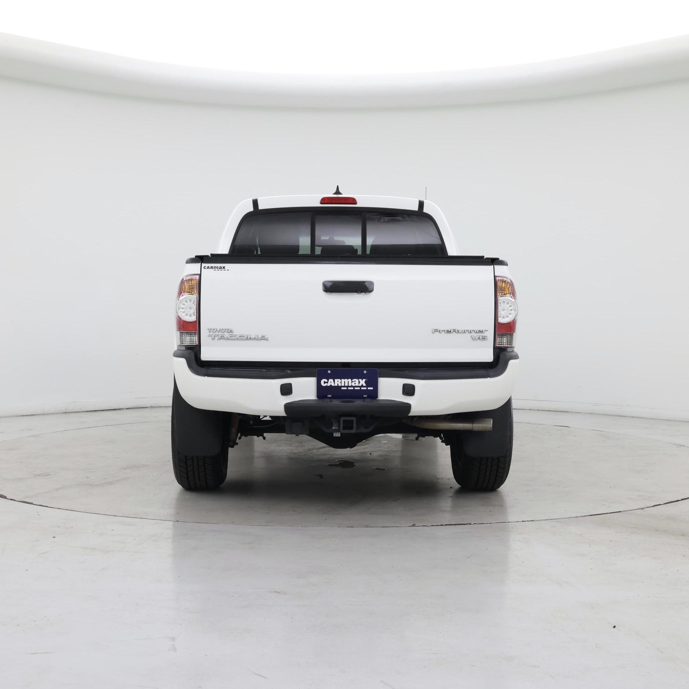 Thumbnail: 2015 Toyota Tacoma - 6