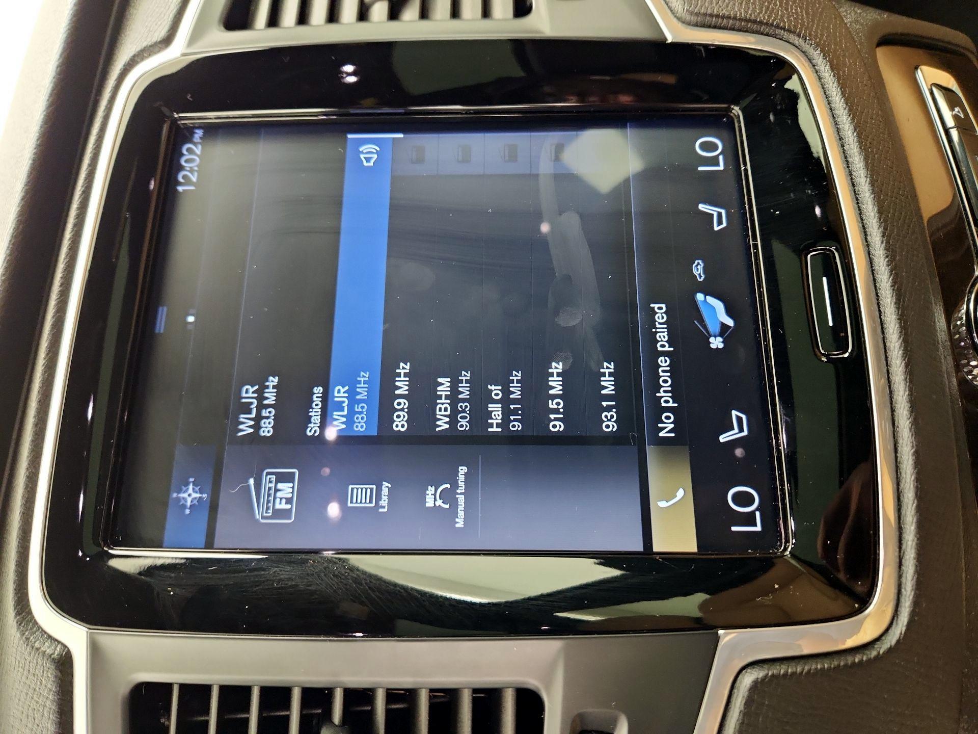 Thumbnail: 2019 Volvo XC90 - 16