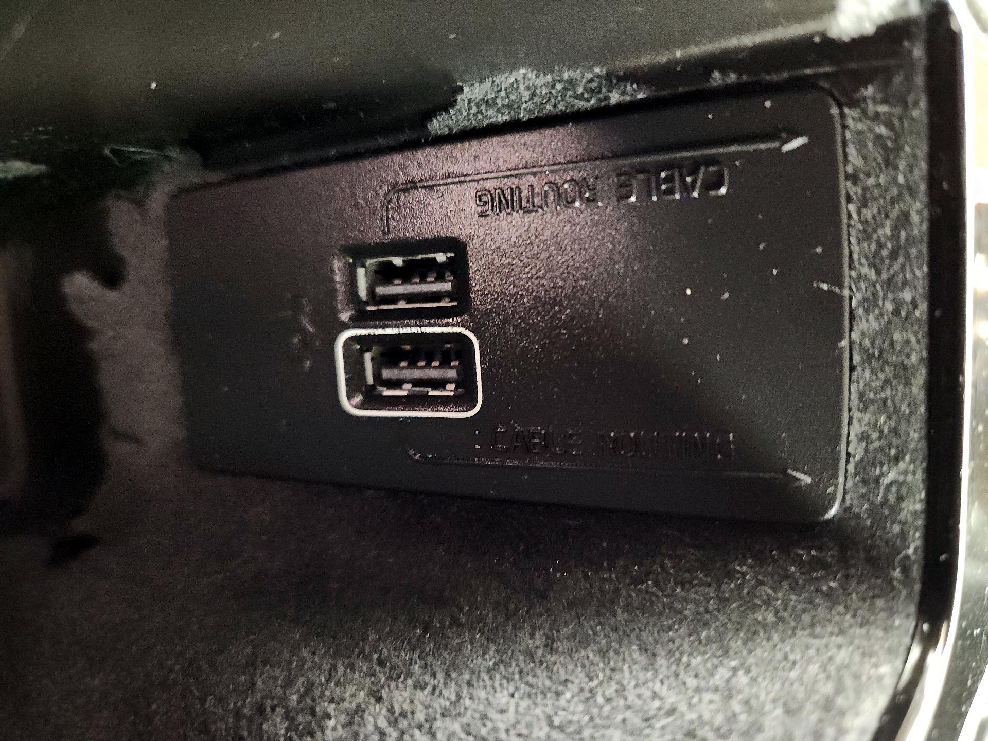 Thumbnail: 2019 Volvo XC90 - 19