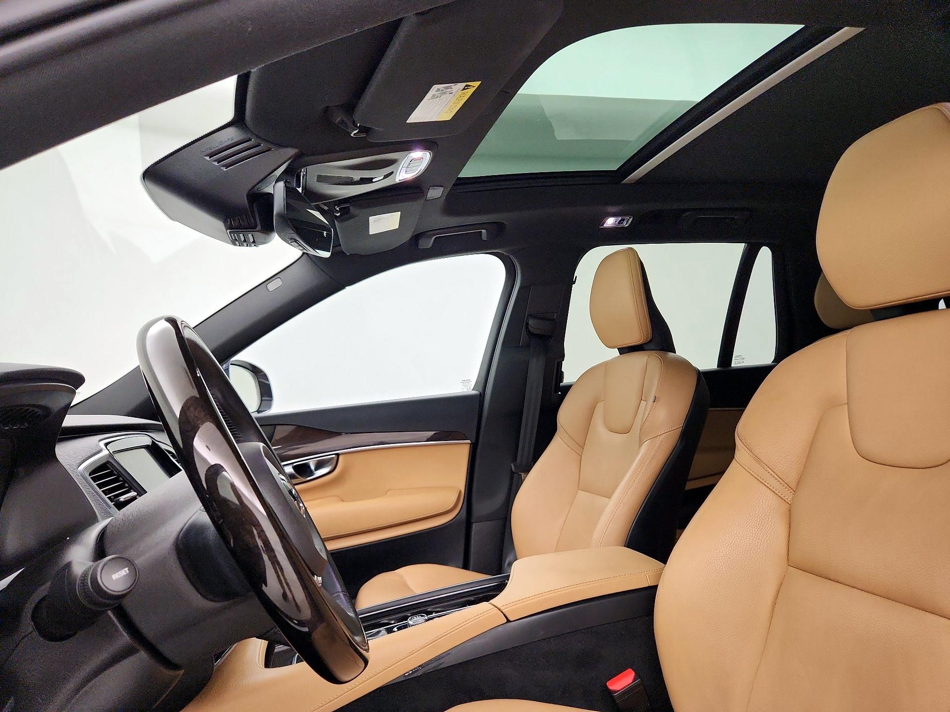 Thumbnail: 2019 Volvo XC90 - 20