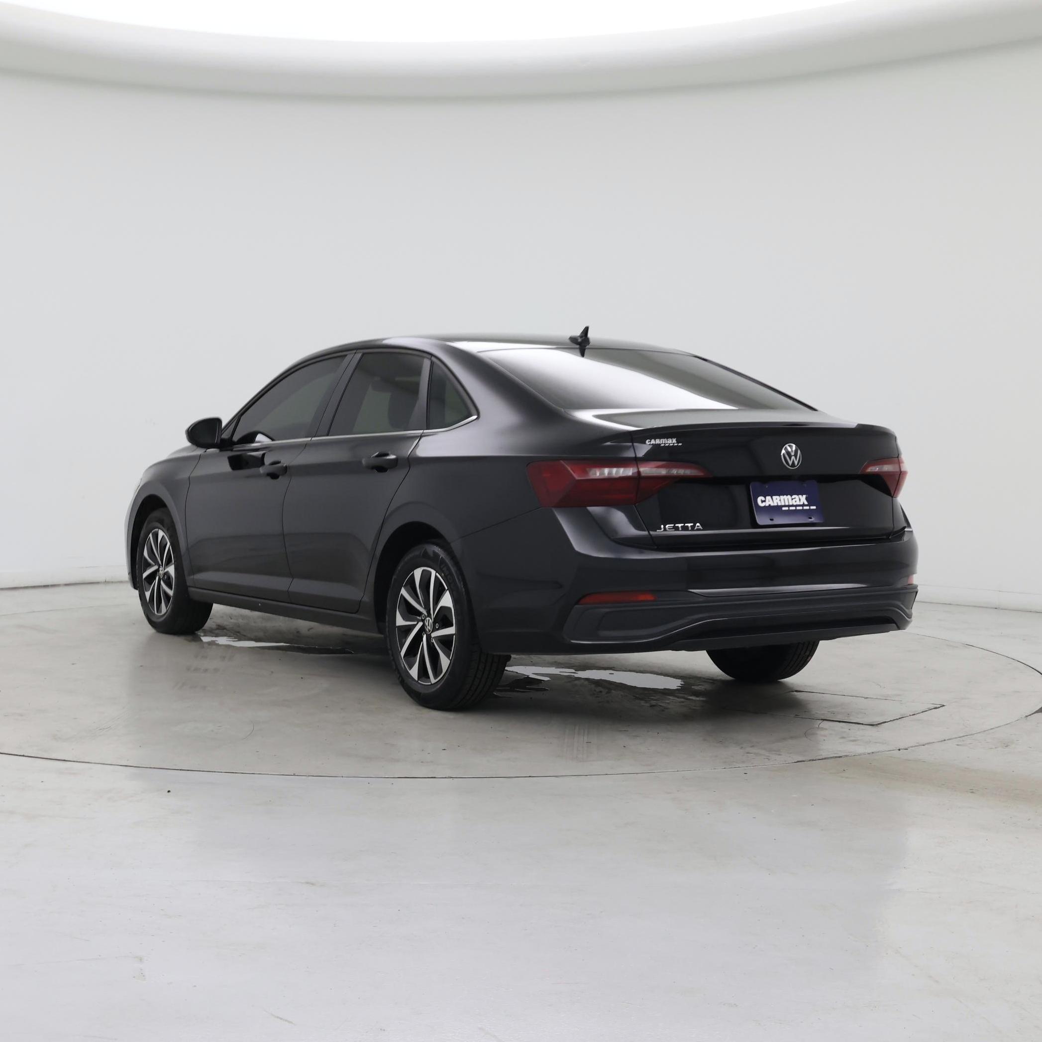 Thumbnail: 2023 Volkswagen Jetta - 2
