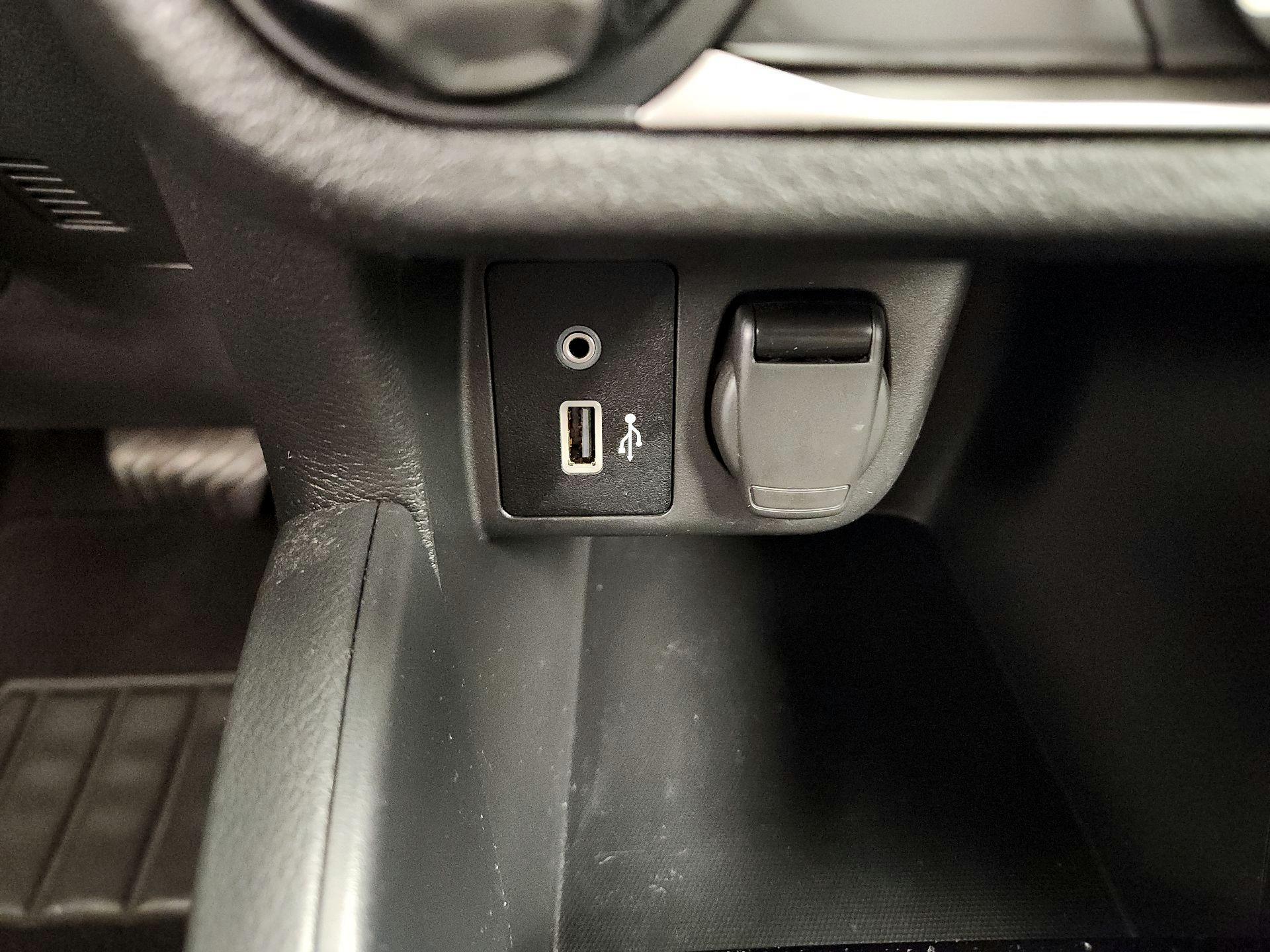 Thumbnail: 2021 Nissan Versa - 18