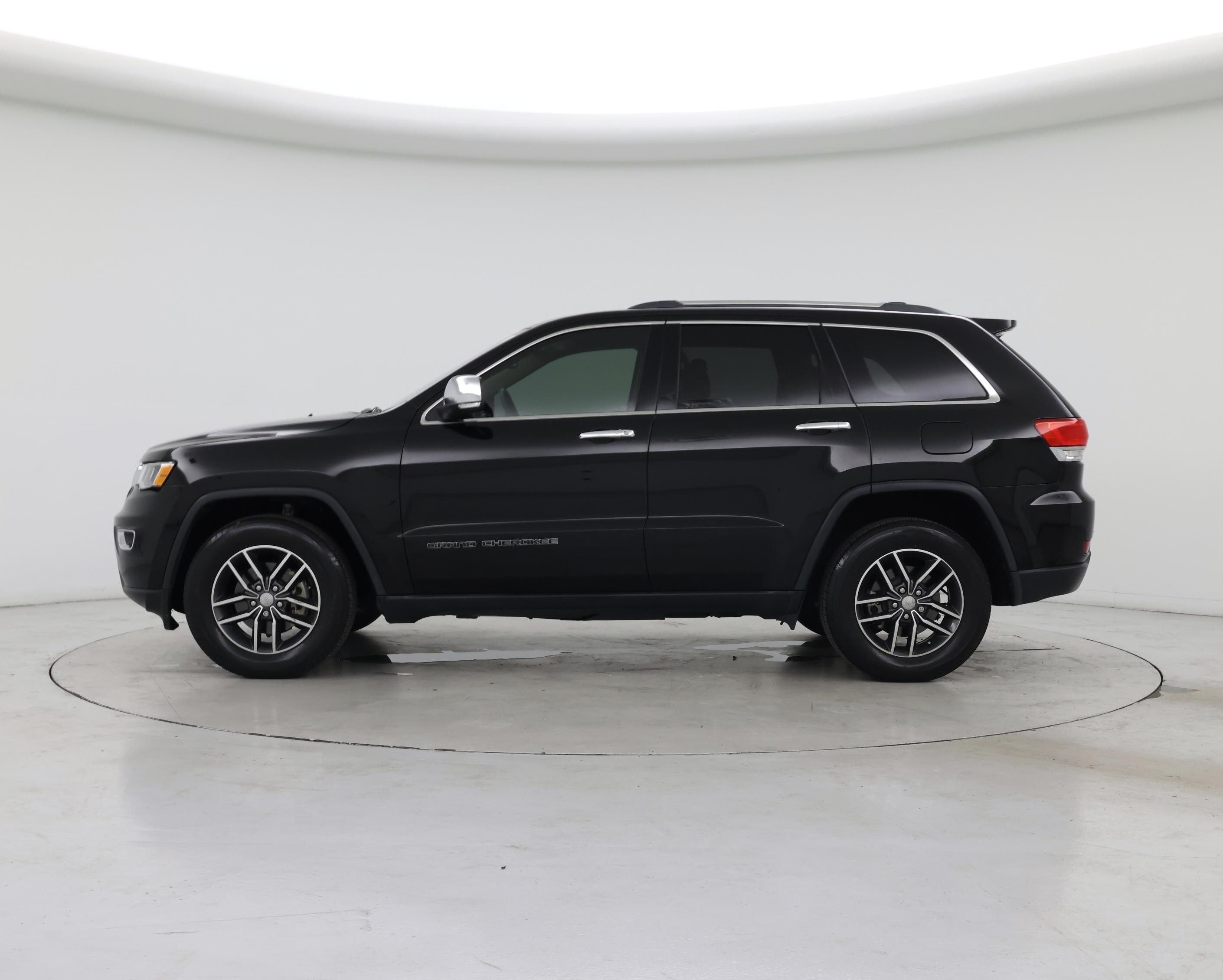 Thumbnail: 2018 Jeep Grand Cherokee - 3