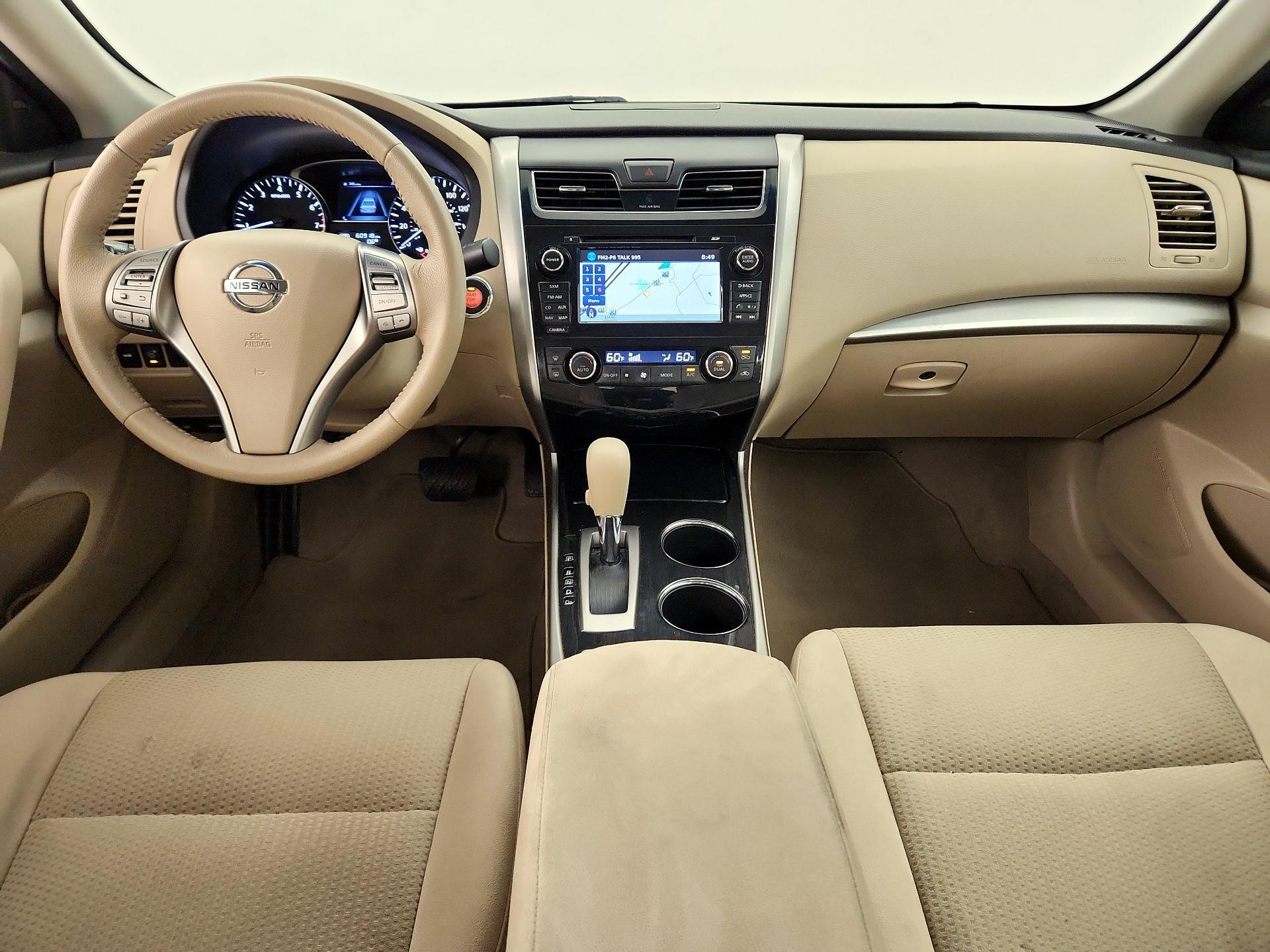 Thumbnail: 2014 Nissan Altima - 9