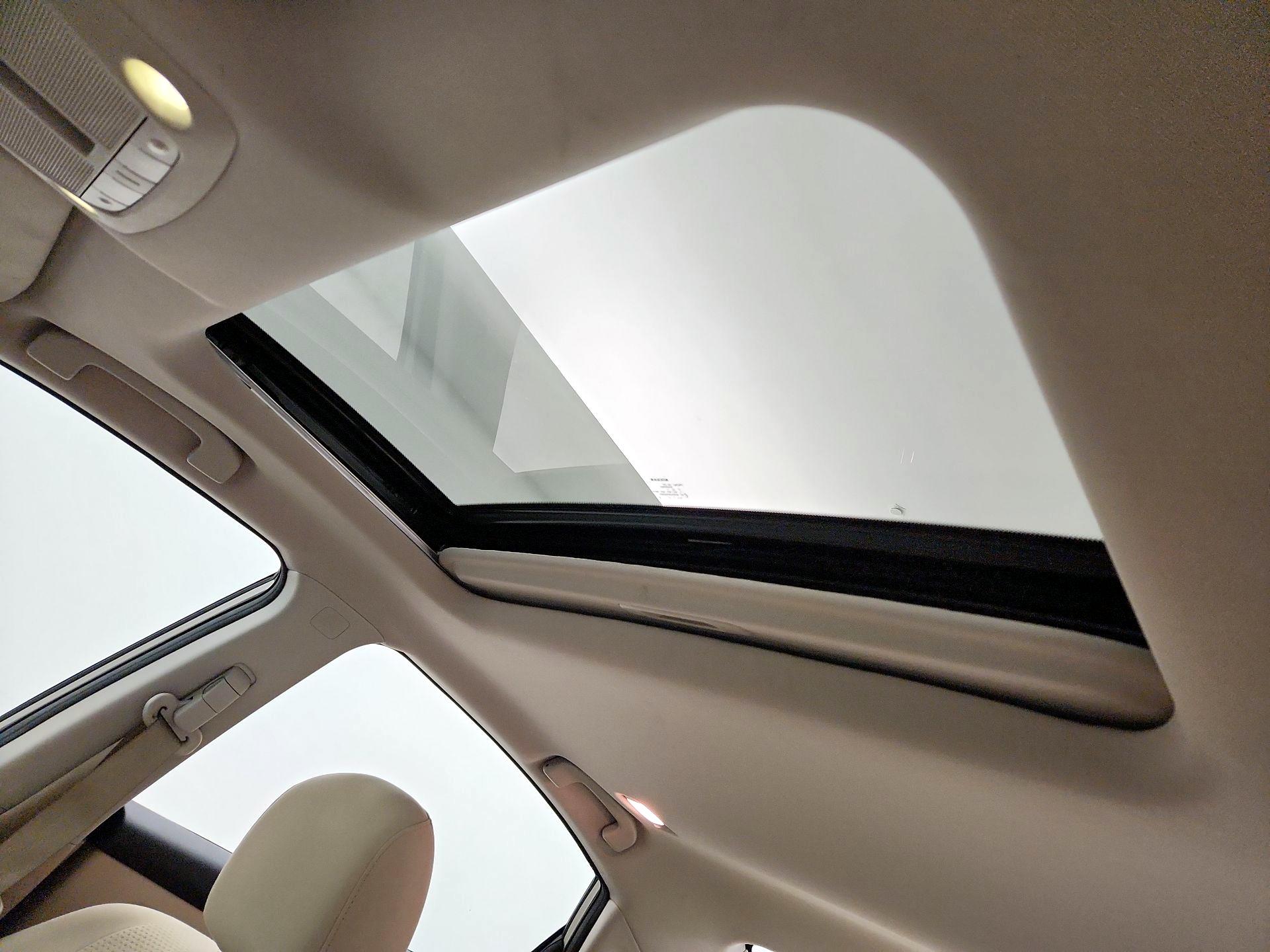 Thumbnail: 2014 Nissan Altima - 20