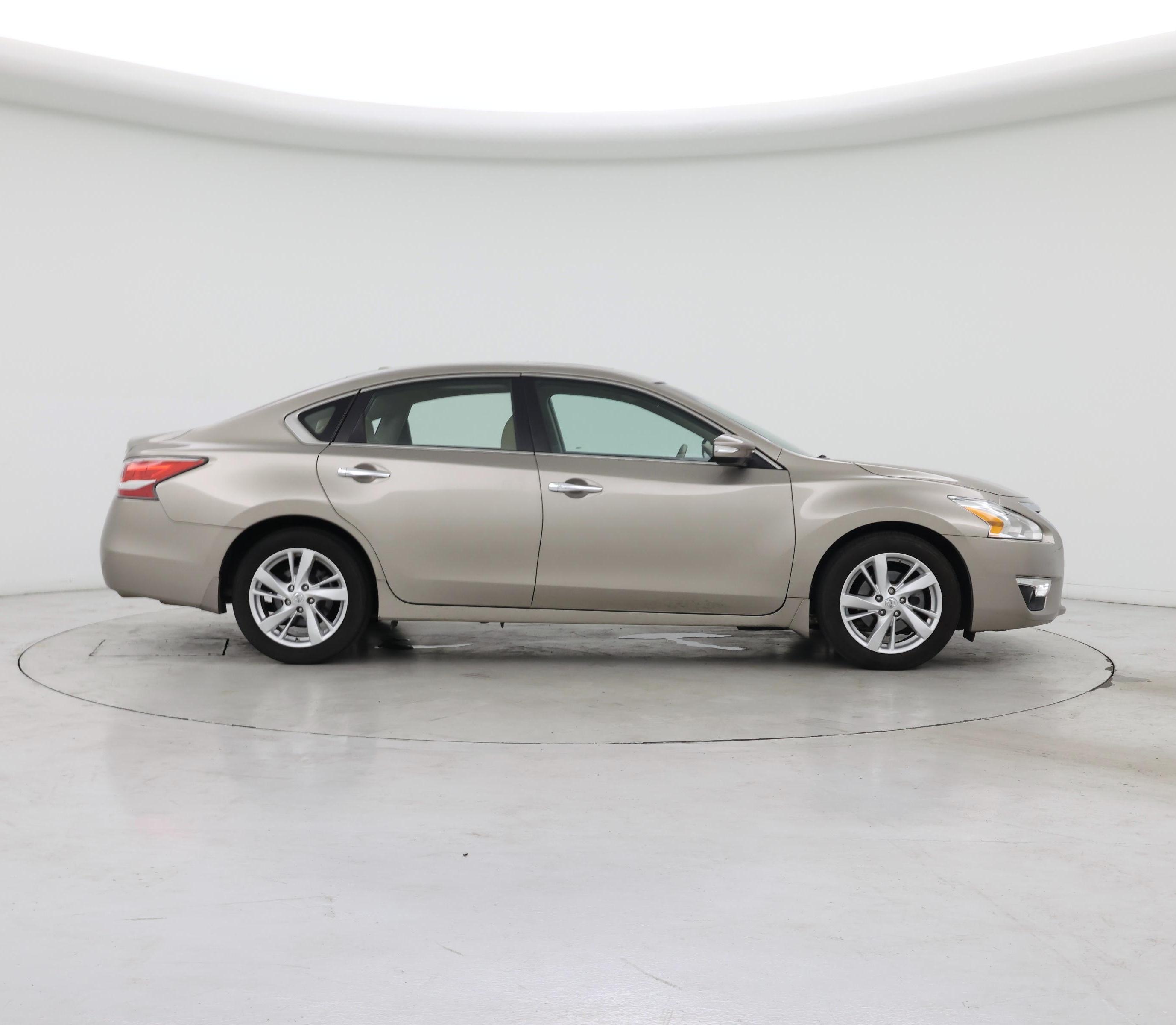 Thumbnail: 2014 Nissan Altima - 7