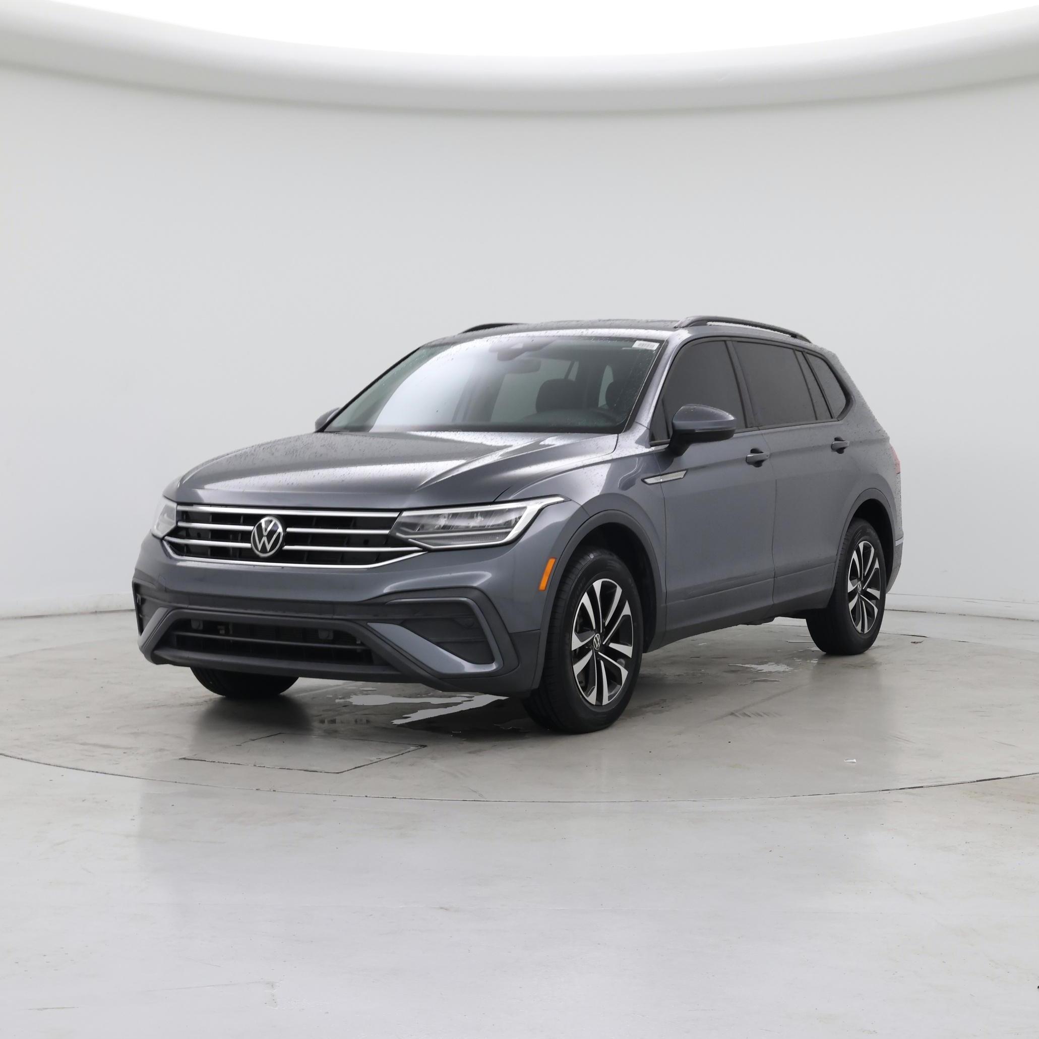 Thumbnail: 2022 Volkswagen Tiguan - 4
