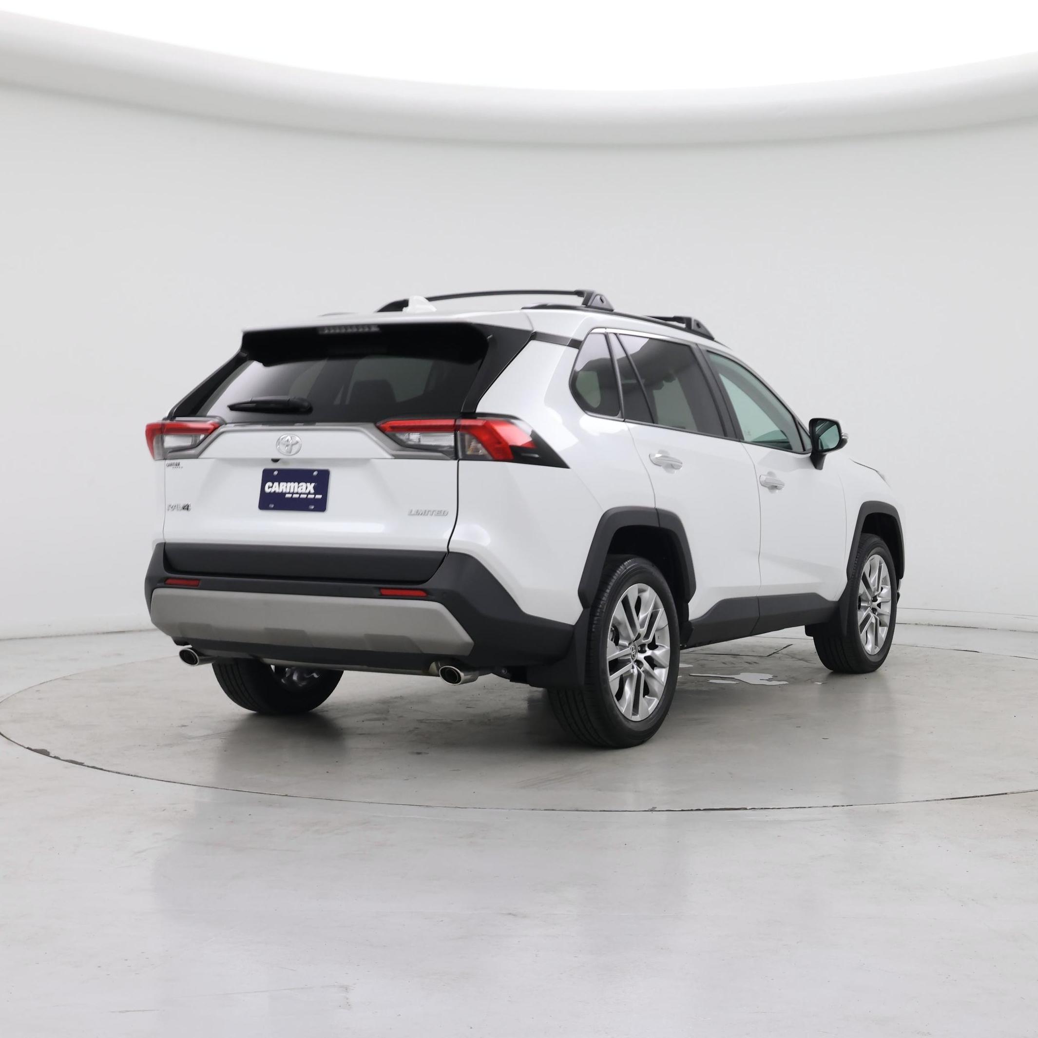Thumbnail: 2025 Toyota RAV4 - 8