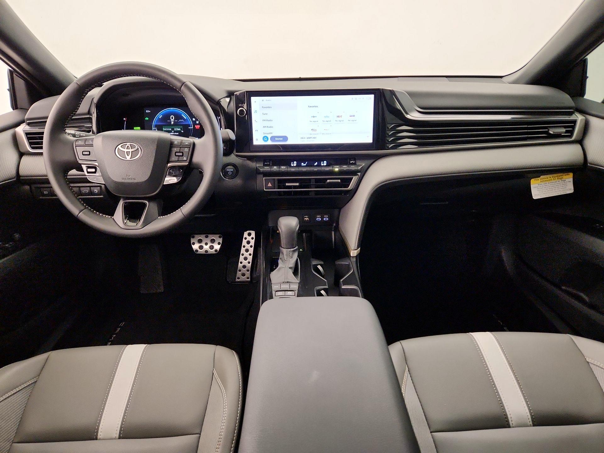 Thumbnail: 2025 Toyota Camry - 9