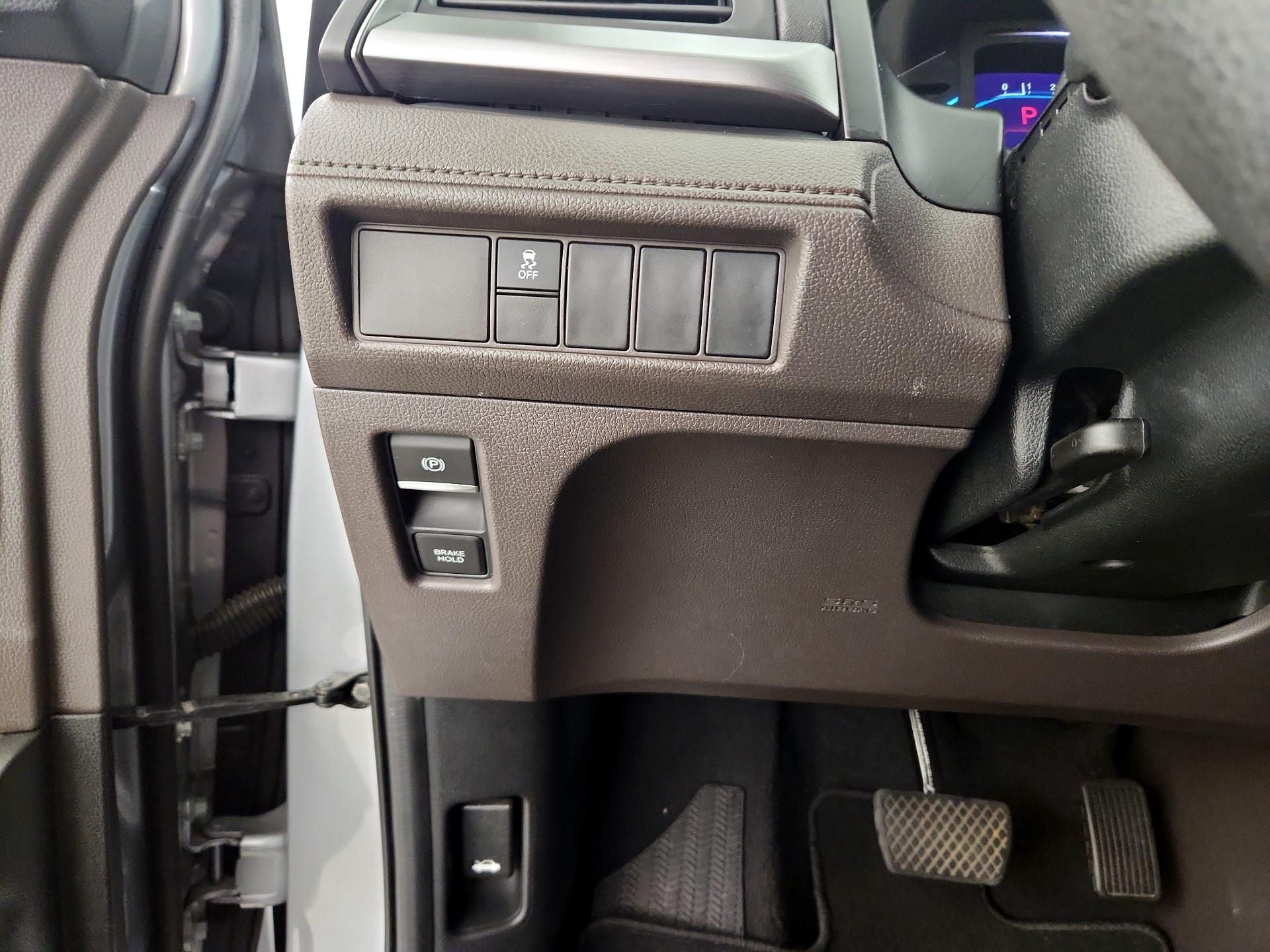 Thumbnail: 2020 Honda Odyssey - 13