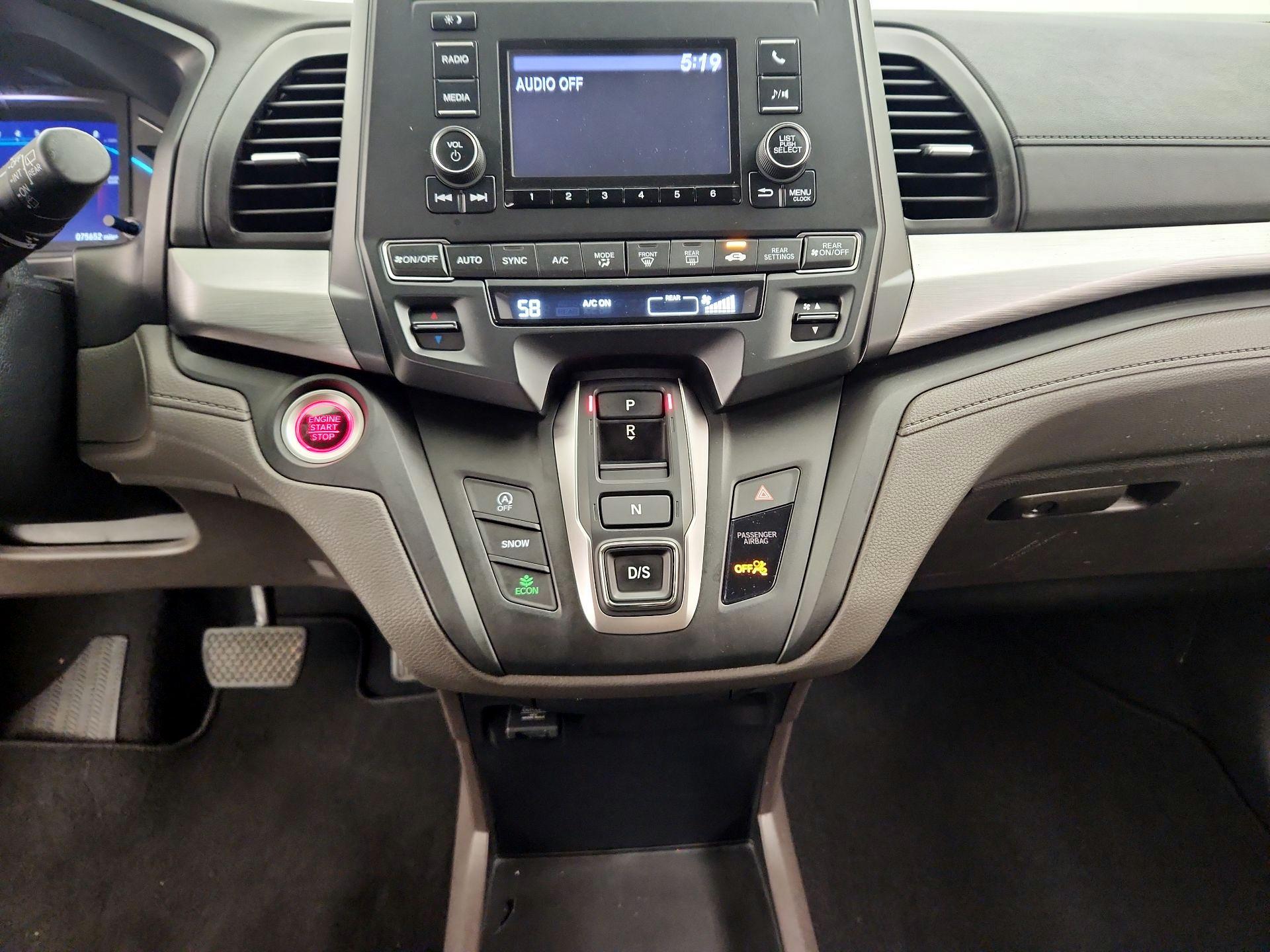 Thumbnail: 2020 Honda Odyssey - 17