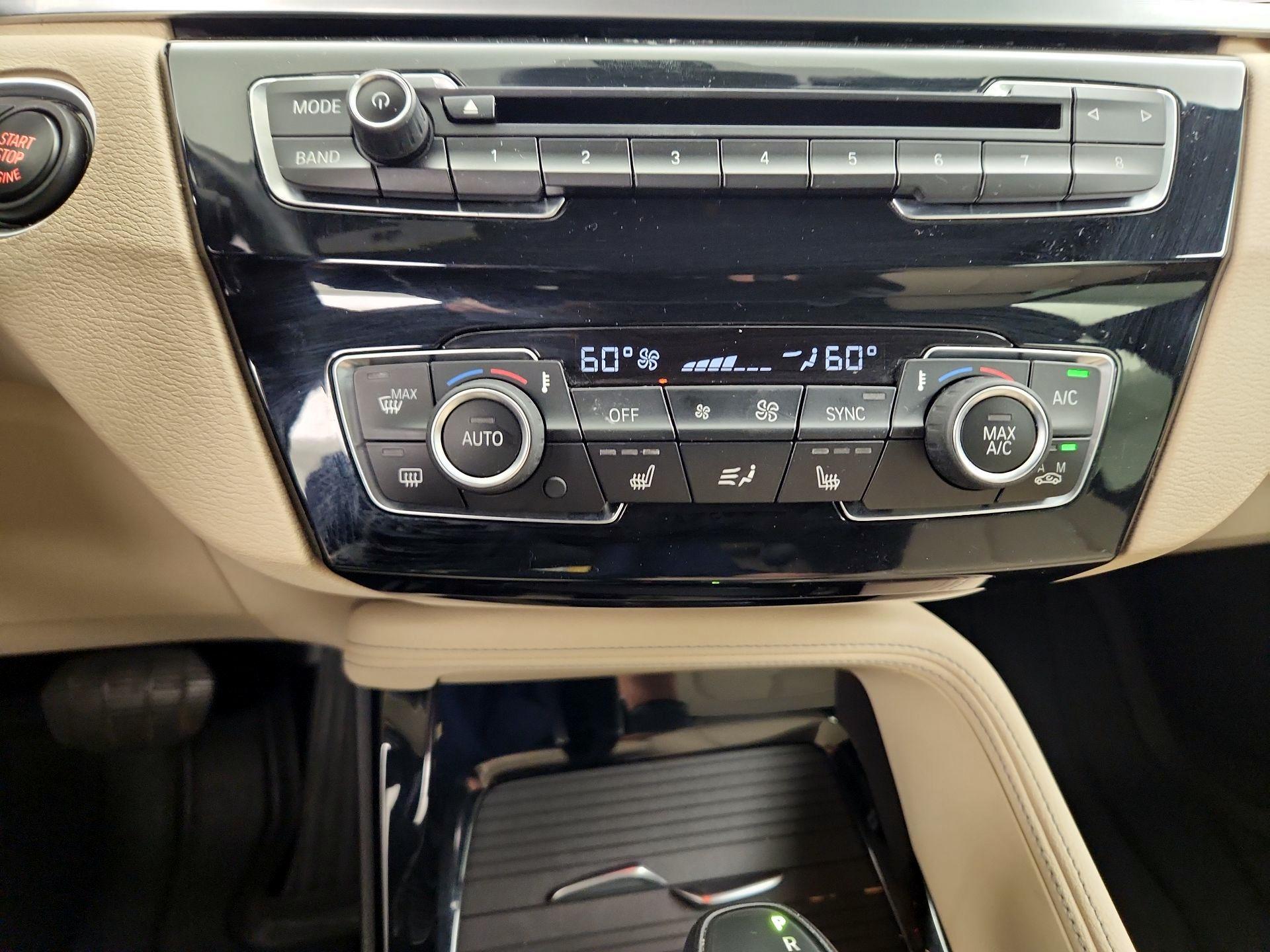 Thumbnail: 2016 BMW X1 - 17