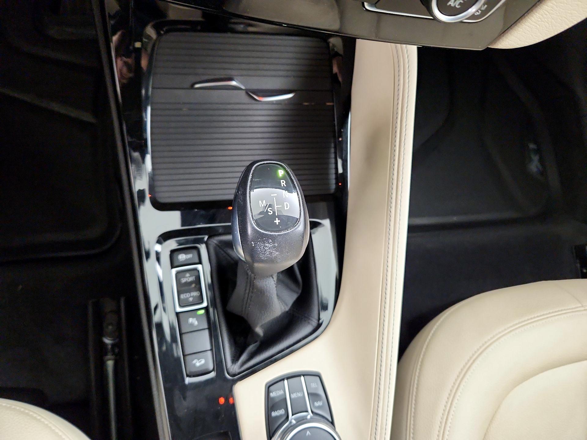 Thumbnail: 2016 BMW X1 - 18