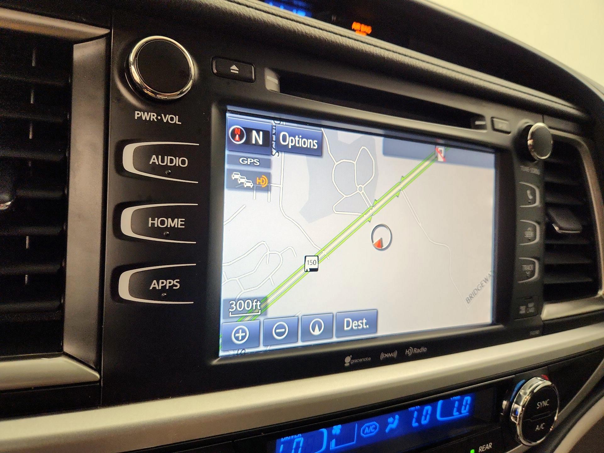 Thumbnail: 2019 Toyota Highlander - 14