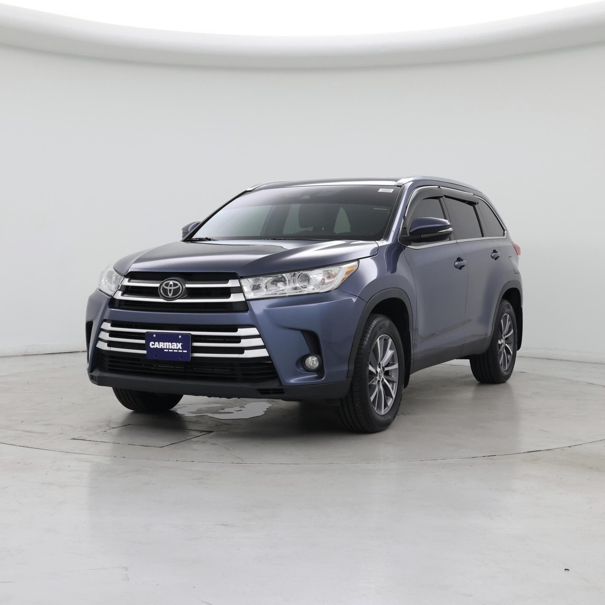 Thumbnail: 2019 Toyota Highlander - 4
