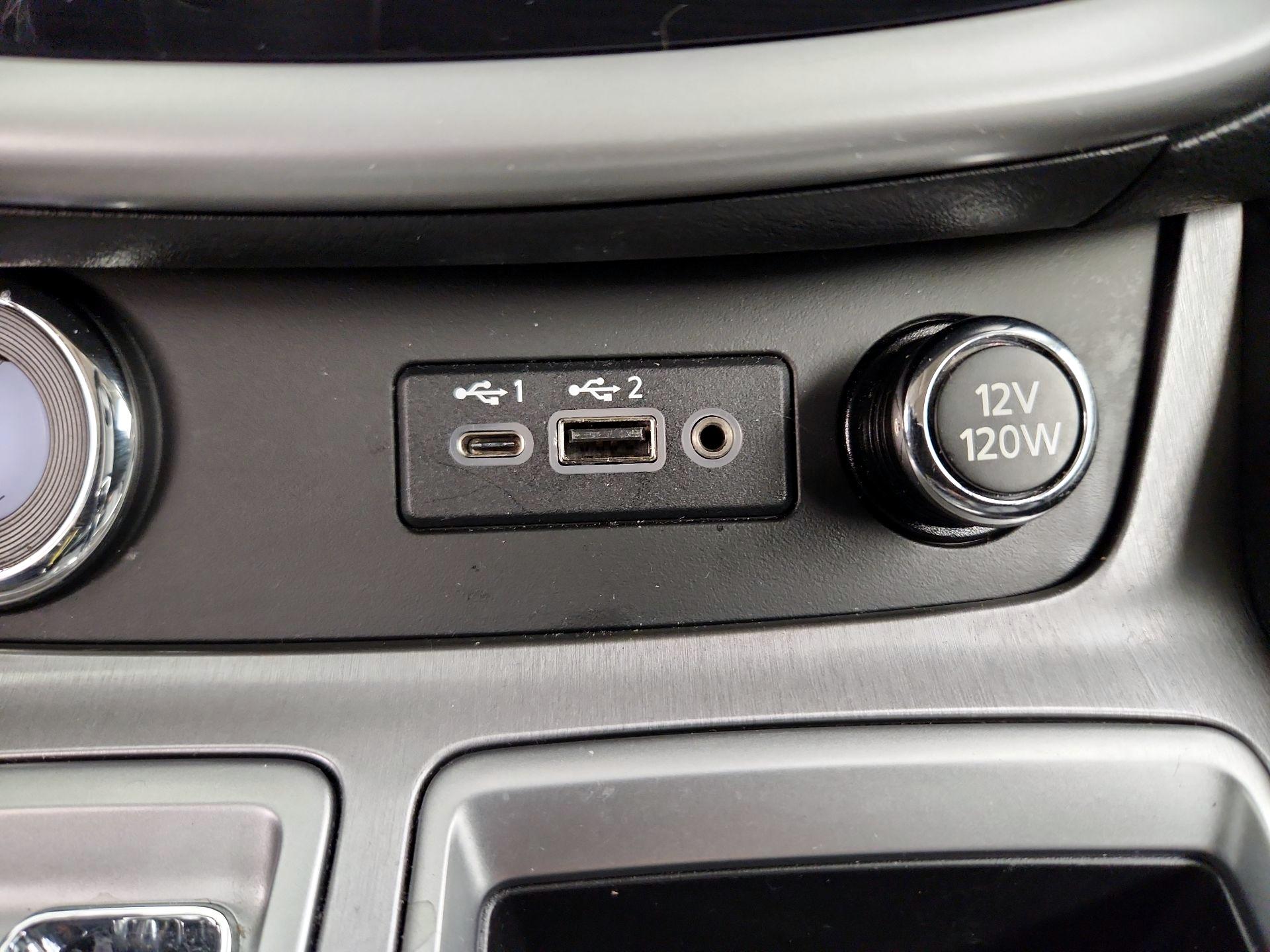 Thumbnail: 2020 Nissan Murano - 19