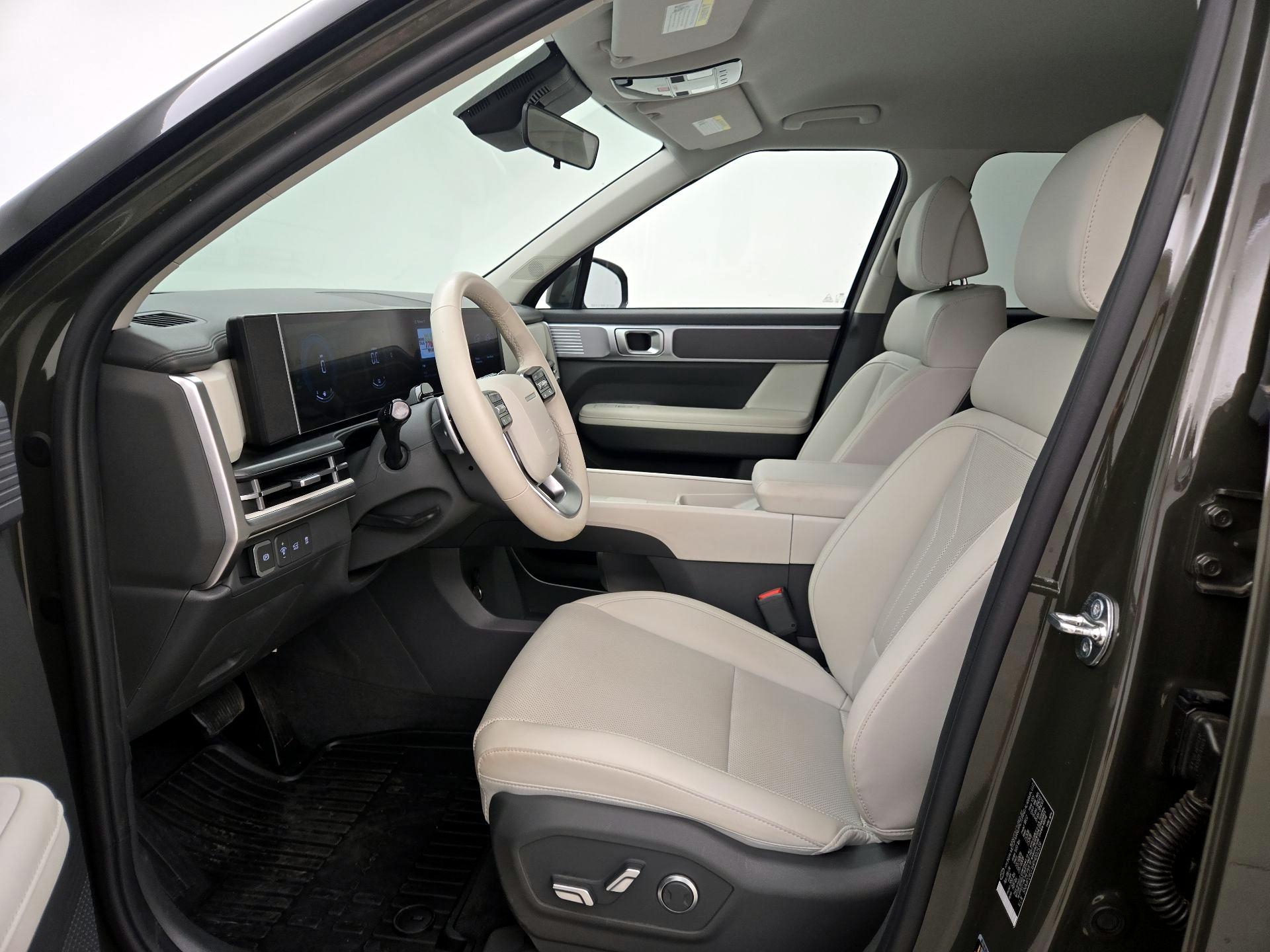 Thumbnail: 2024 Hyundai Santa Fe - 11