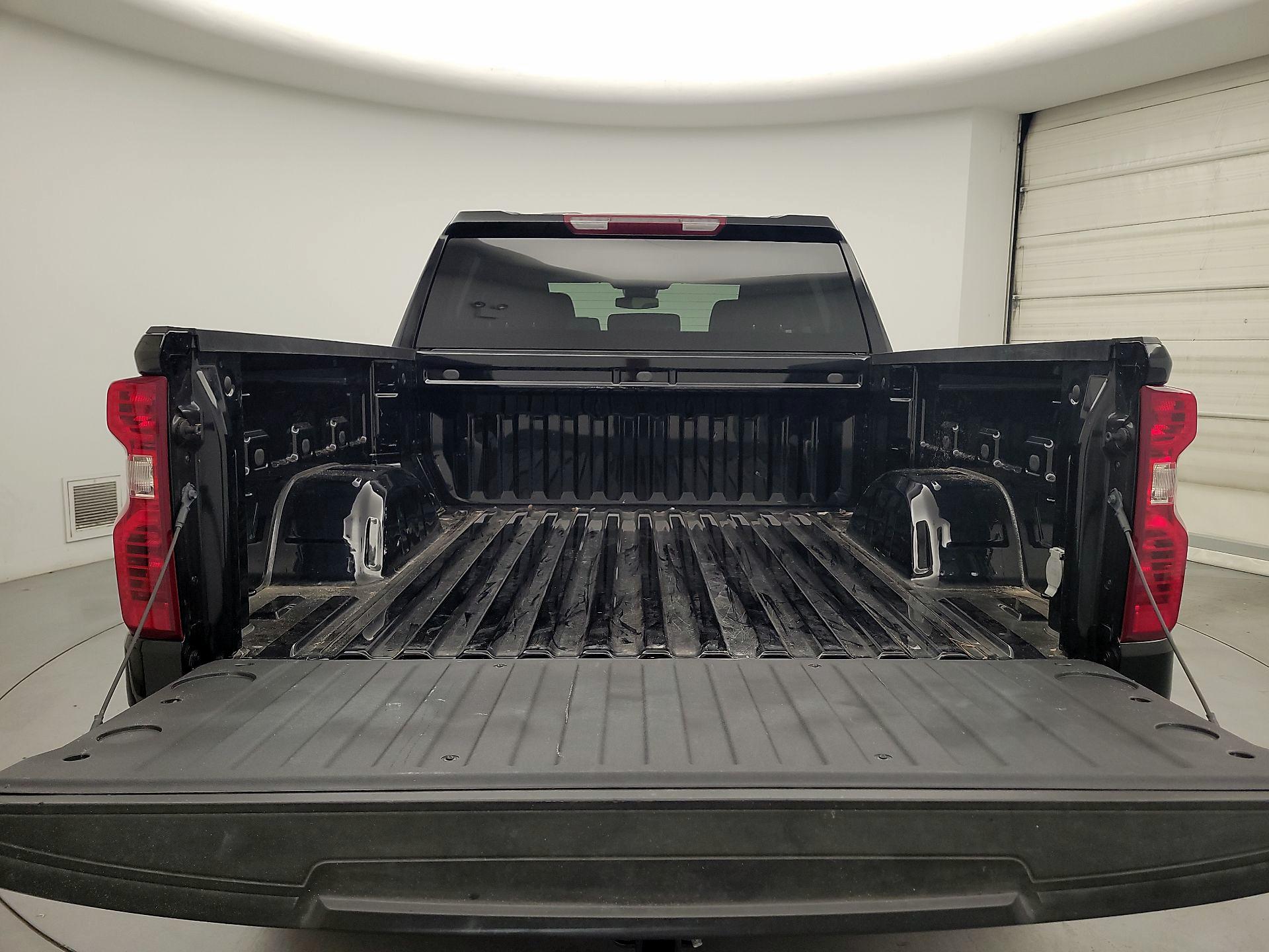 Thumbnail: 2022 Chevrolet Silverado 1500 - 20