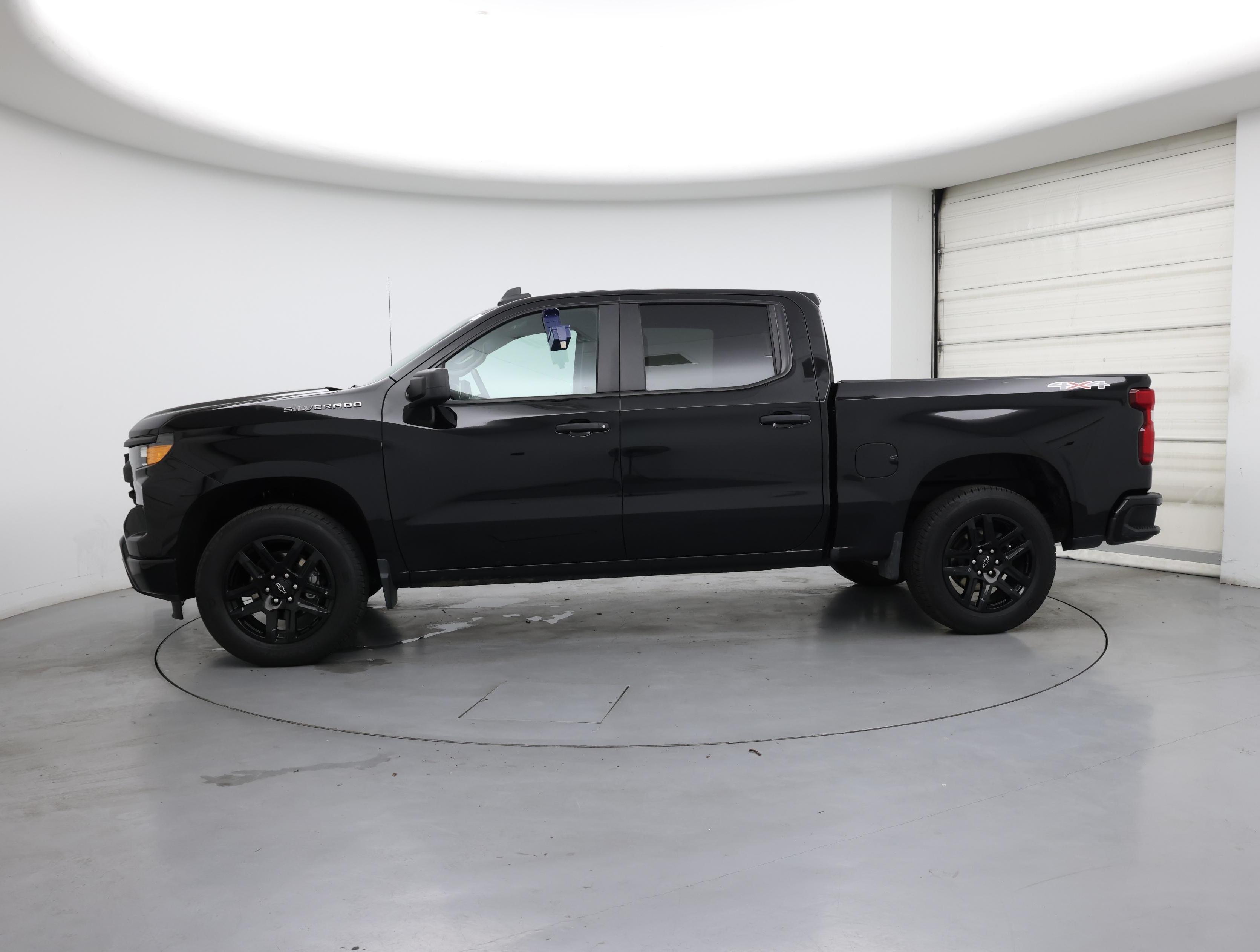 Thumbnail: 2022 Chevrolet Silverado 1500 - 3