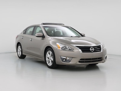 Gold 2014 Nissan Altima SV