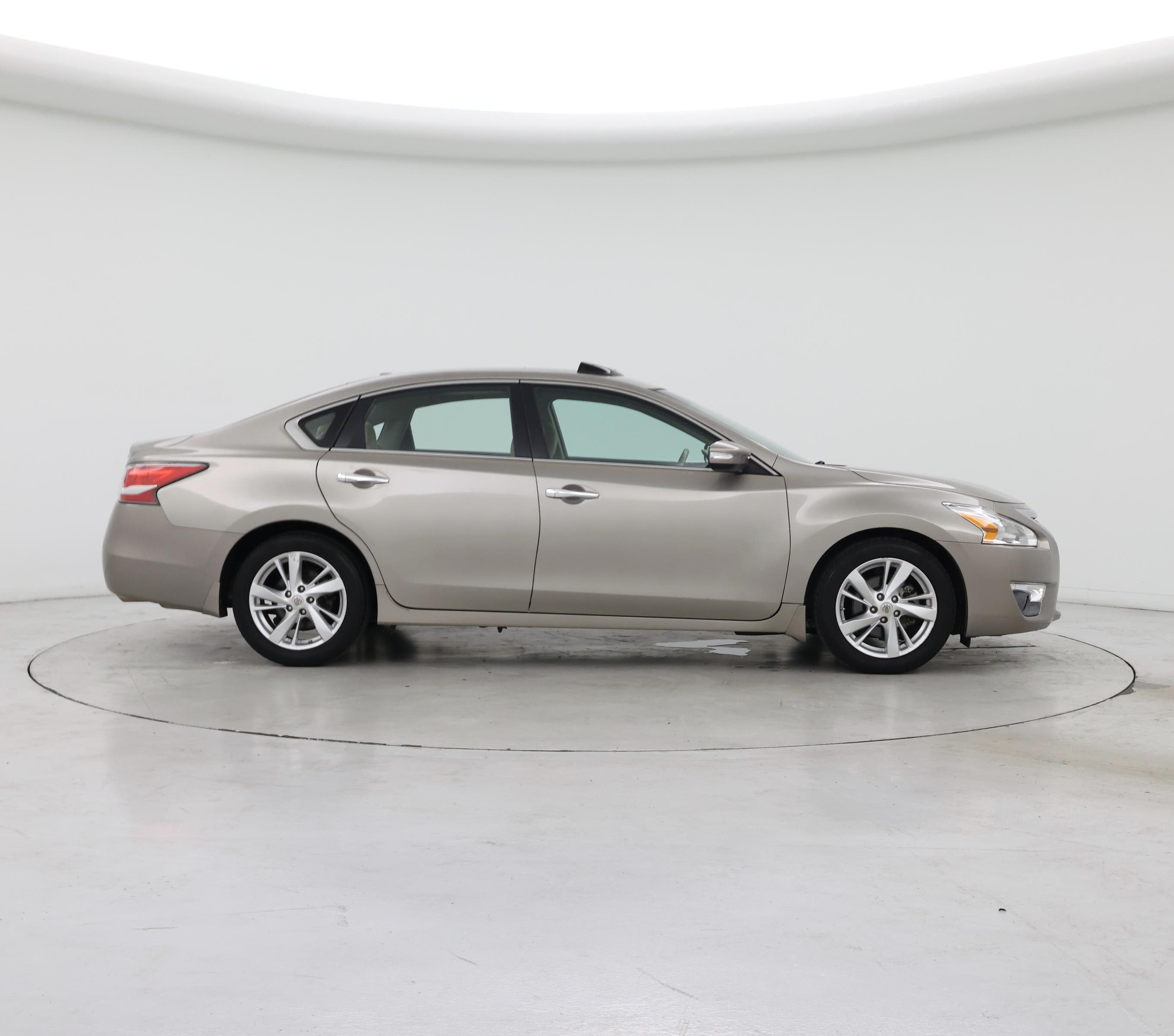 Thumbnail: 2014 Nissan Altima - 7