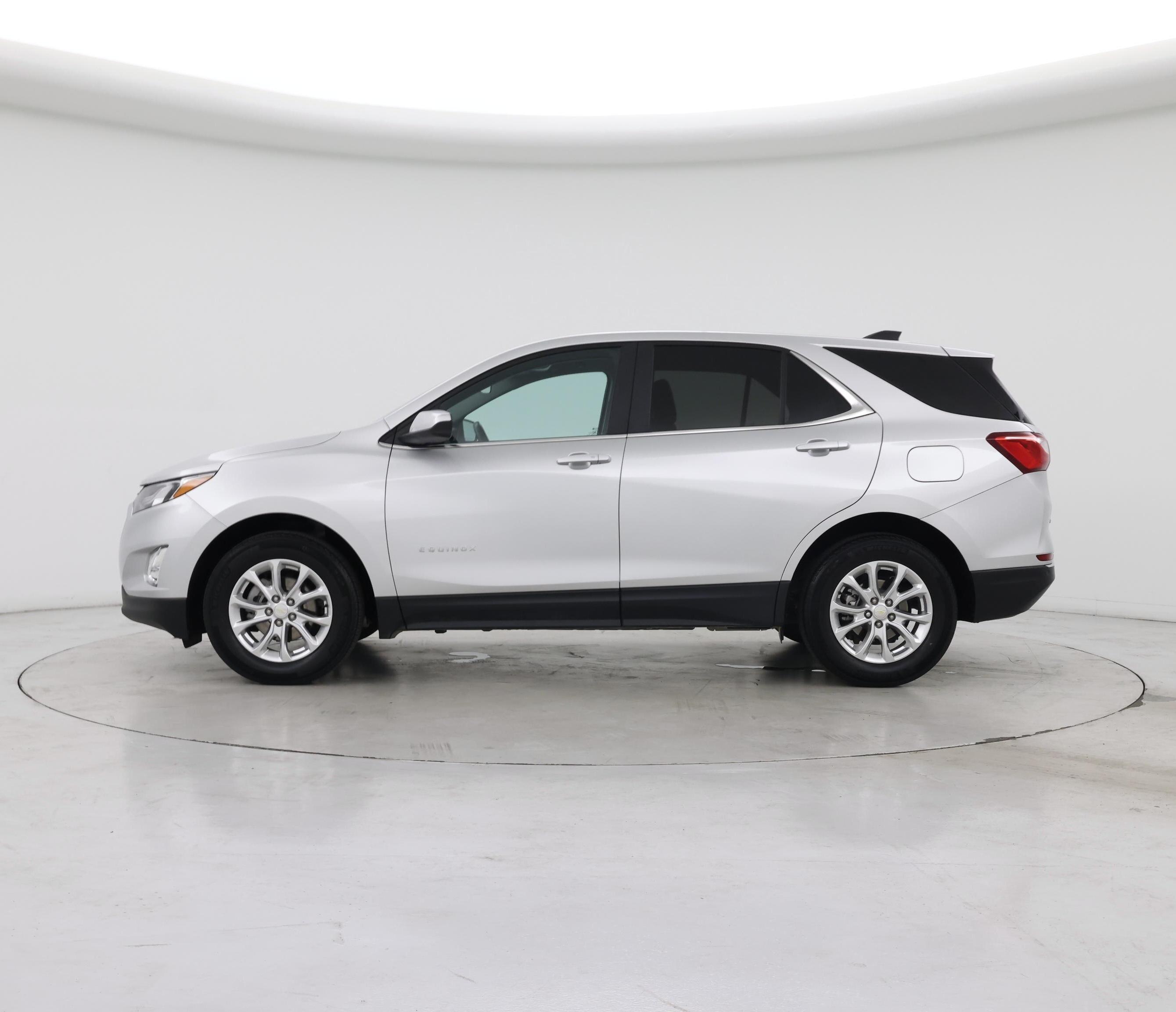 Thumbnail: 2021 Chevrolet Equinox - 3