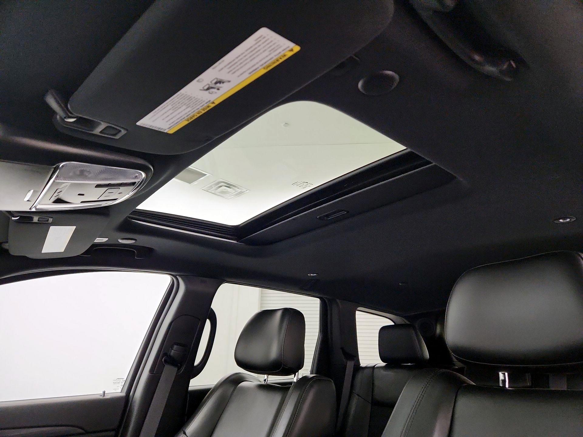 Thumbnail: 2020 Jeep Grand Cherokee - 20